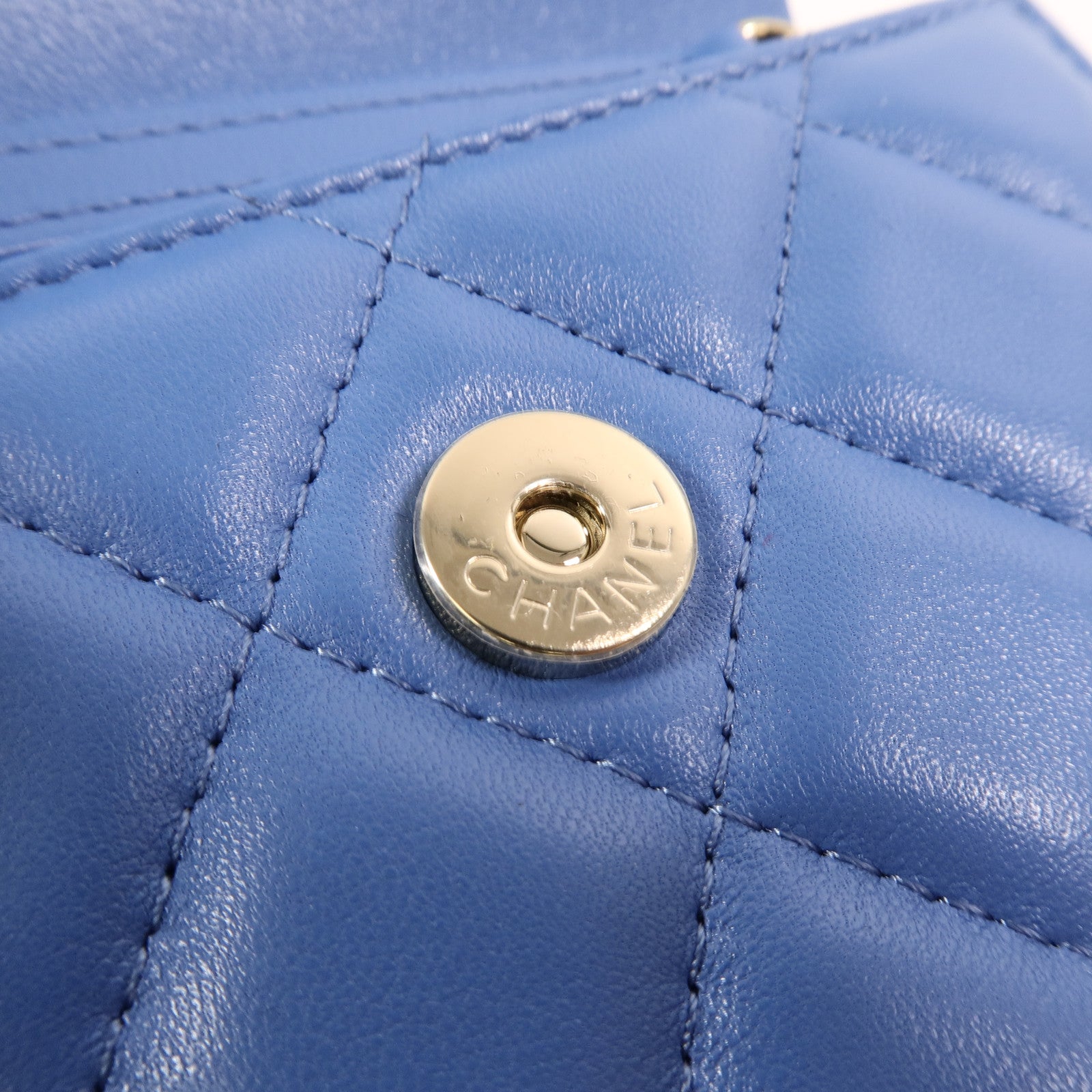 CHANEL 羊皮皮革Mini Chain Bag鏈帶肩背袋