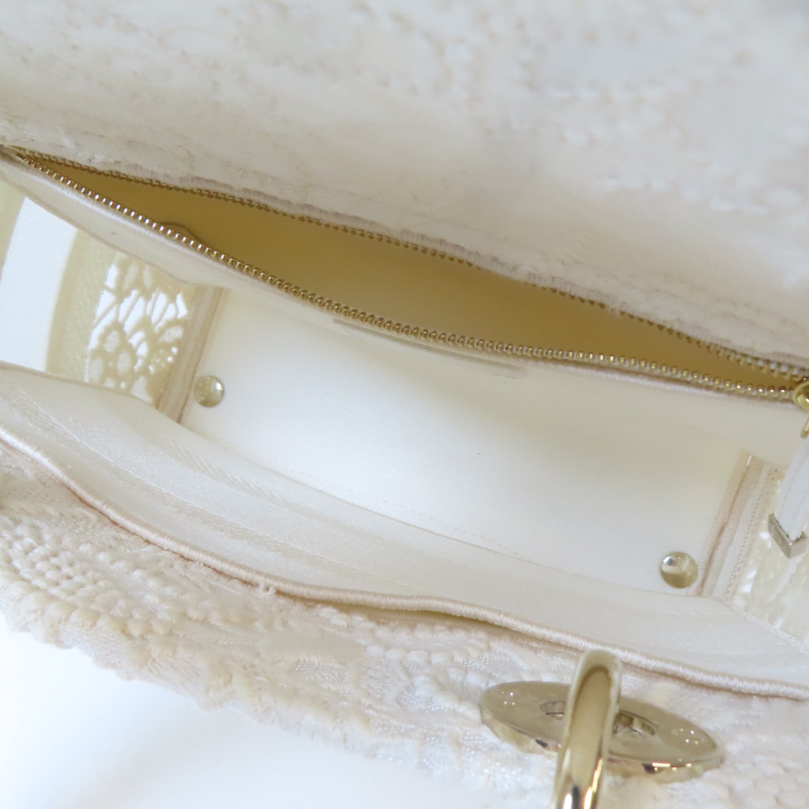 Dior 布料Lady Dior Shoulder金扣手挽肩背兩用袋白色