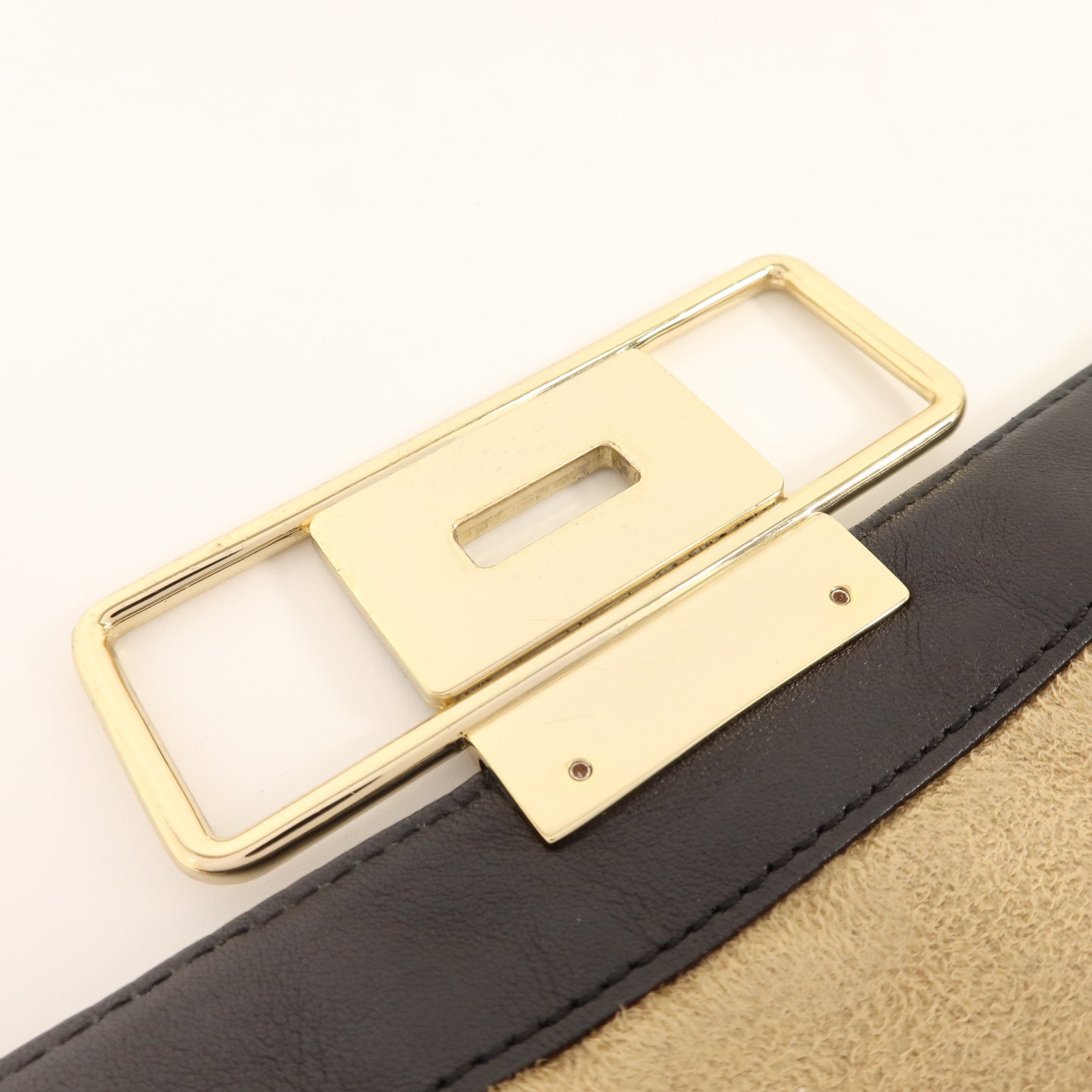 ANYA HINDMARCH 牛皮皮革Shoulder Bag金扣肩背袋