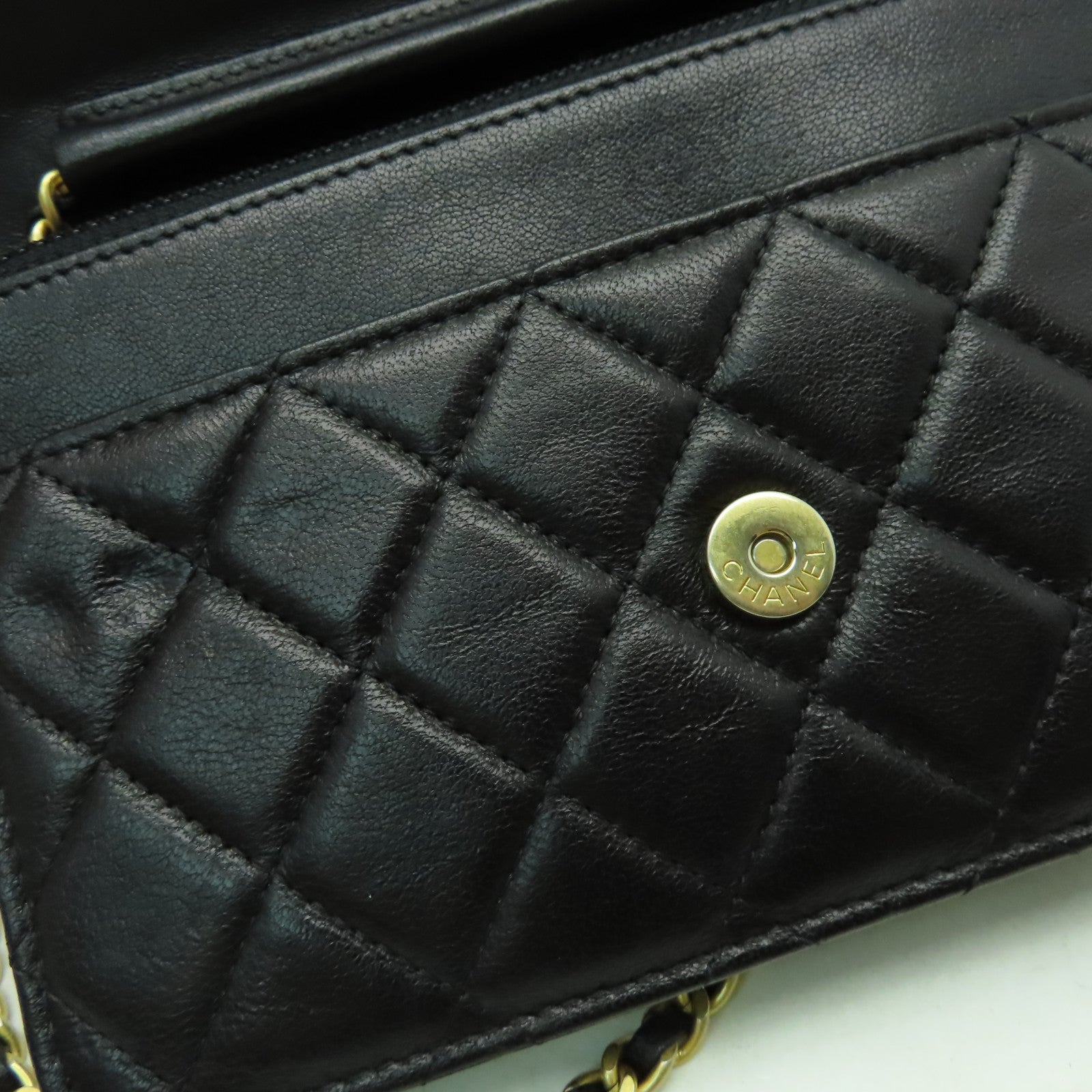 CHANEL 牛皮皮革Wallet on Chain金扣鏈帶肩背袋黑色