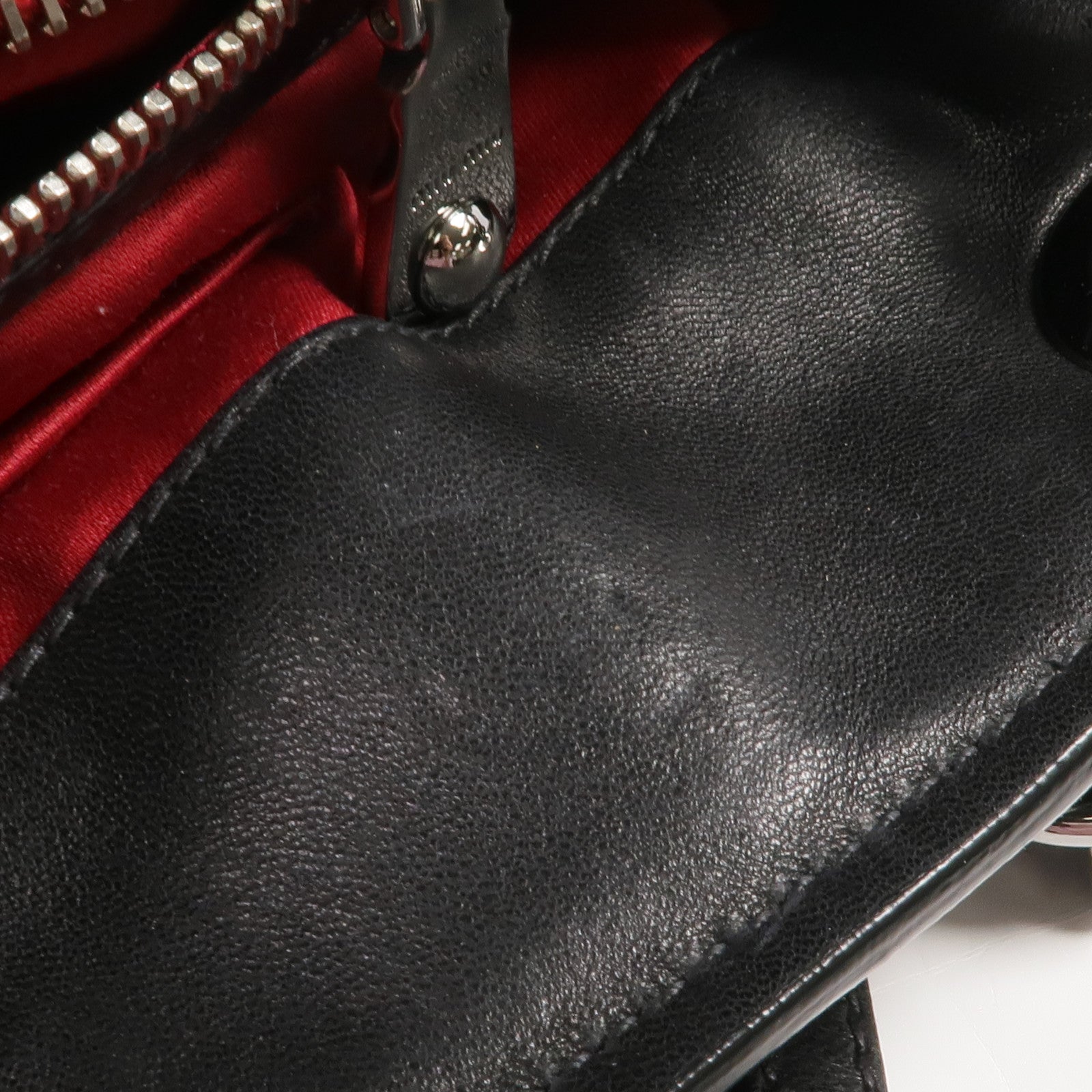 Miu Miu 羊皮皮革Chain Shoulder銀扣鏈帶肩背袋