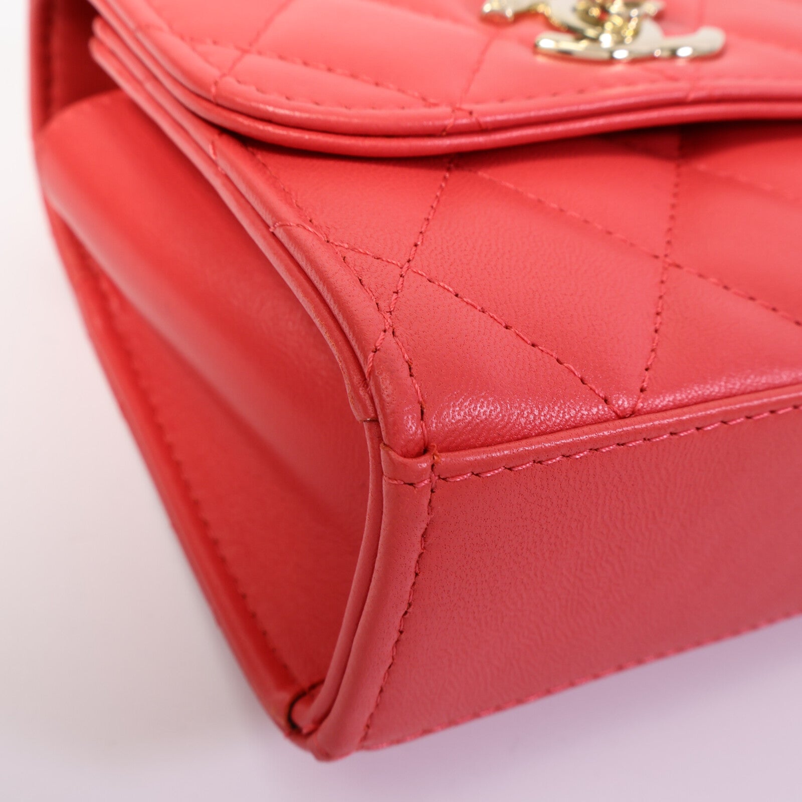 CHANEL 羊皮皮革Trendy CC Mini鏈帶肩背袋