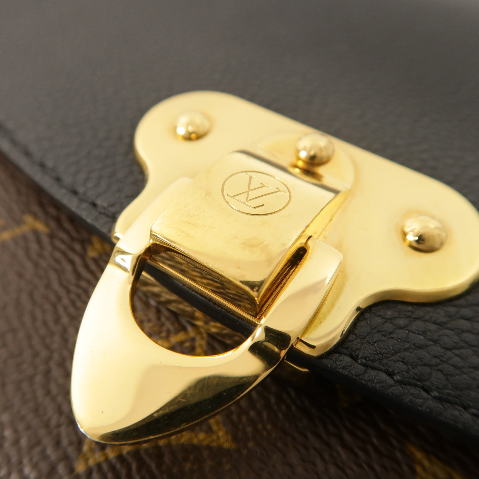 LOUIS VUITTON Monogram Saint Placide金扣鏈帶肩背袋