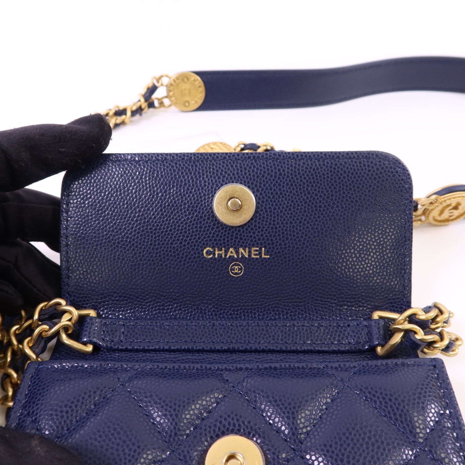 CHANEL 牛皮皮革Chain Shoulder Bag金扣鏈帶肩背袋