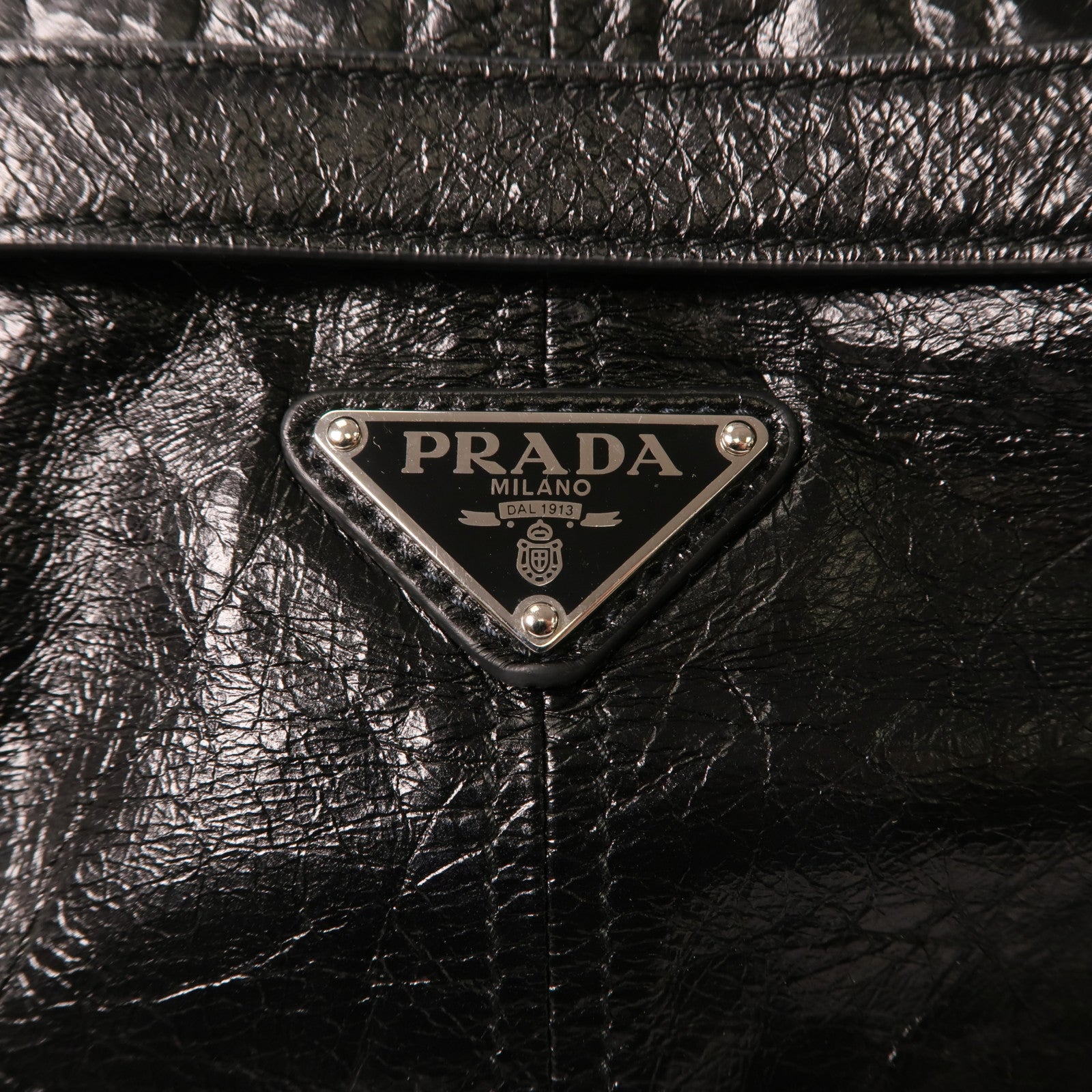 PRADA 牛皮皮革Bonnie Extra-Large銀扣肩背袋
