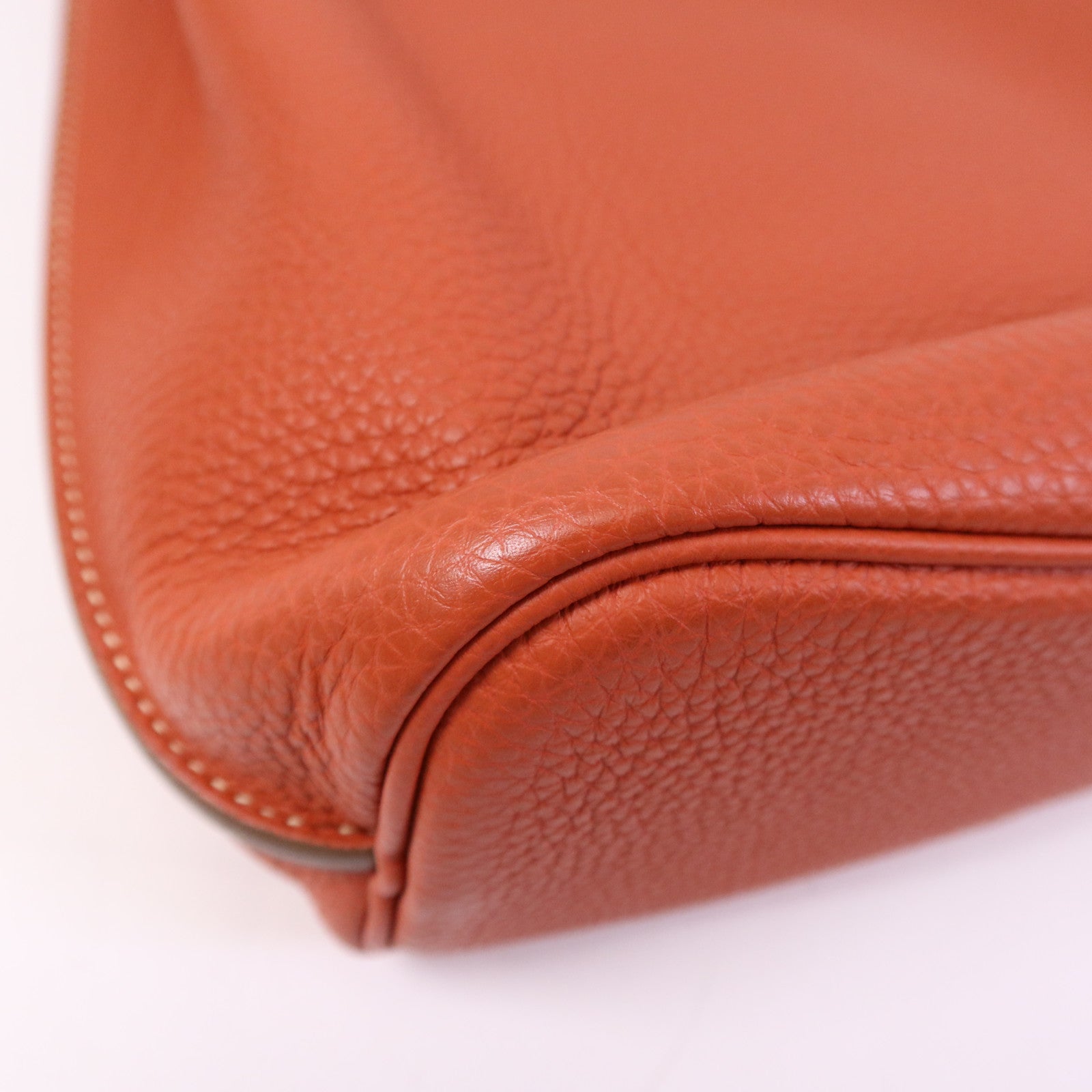 HERMES Togo皮革So Kelly 26銀扣肩背袋Capucine