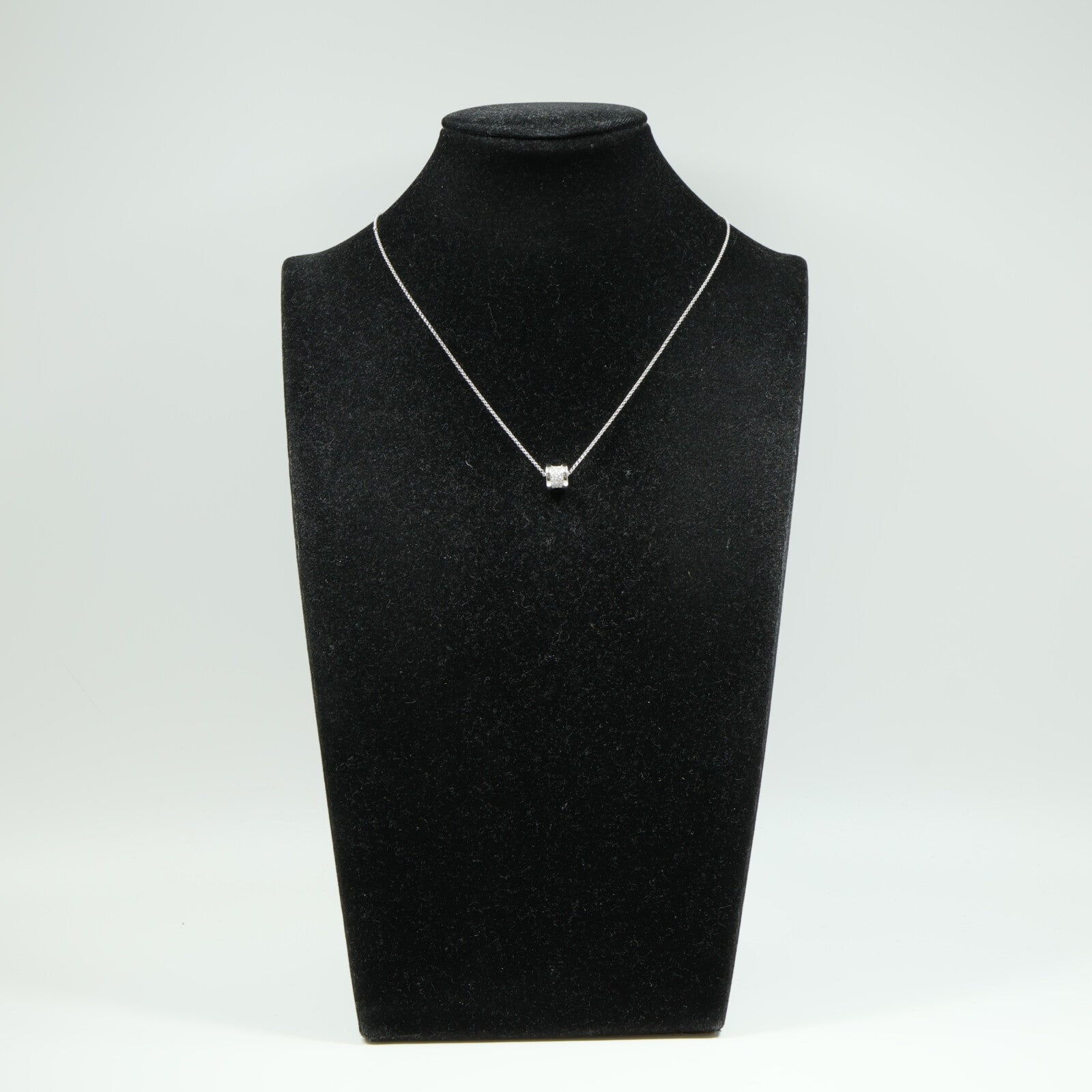 BVLGARI 18K白金B-zero1 Necklace With Pave Diamonds鑽石項鍊
