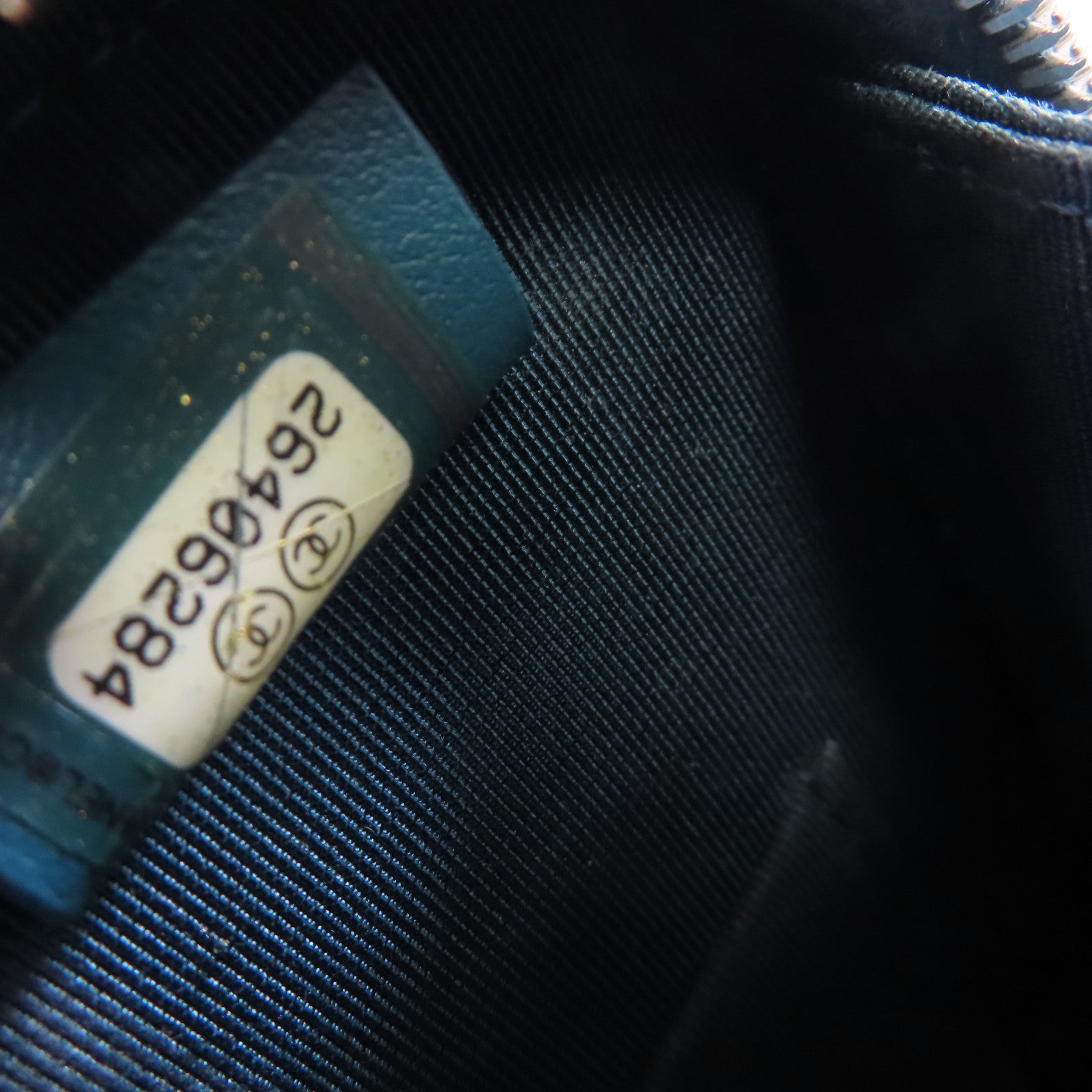 CHANEL 菱格Caviar皮革Chain Phone Holder Bag銀扣鏈帶肩背袋綠色