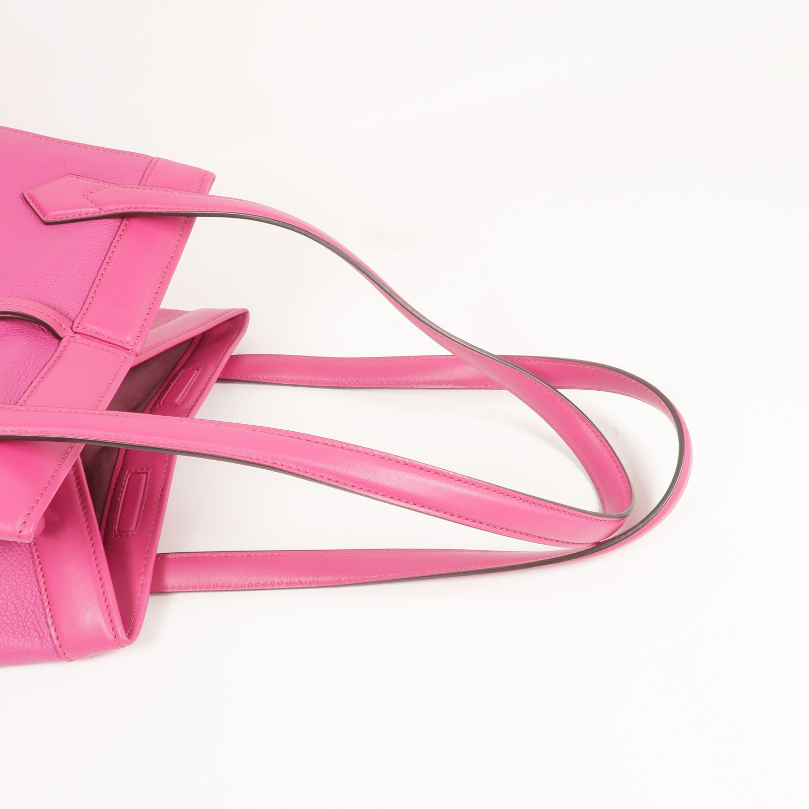 FENDI 牛皮皮革Origami Medium金扣肩背袋