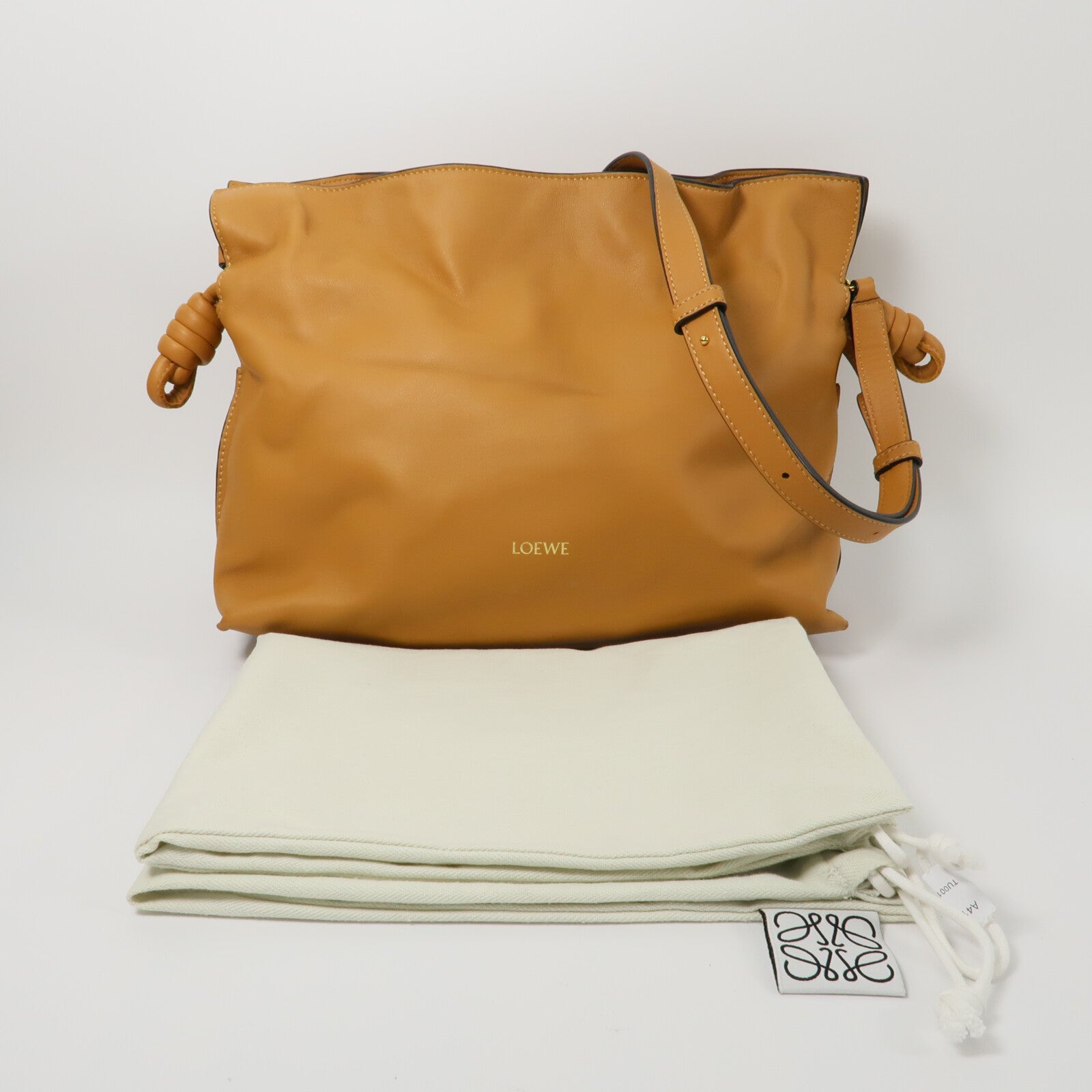 LOEWE 牛皮皮革Flameneo Medium肩背袋