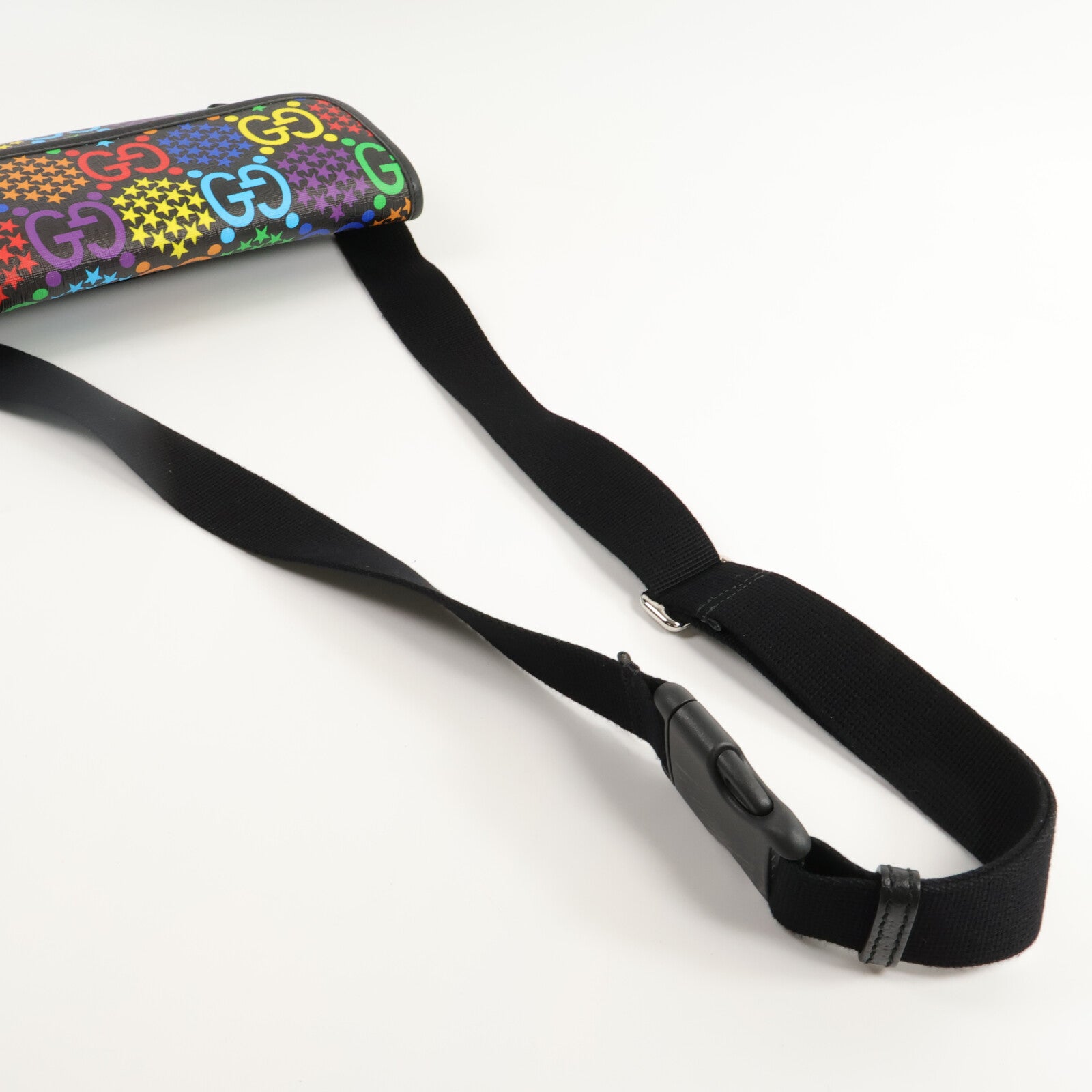 GUCCI 塗層帆布GG Supreme Belt Bag肩背袋