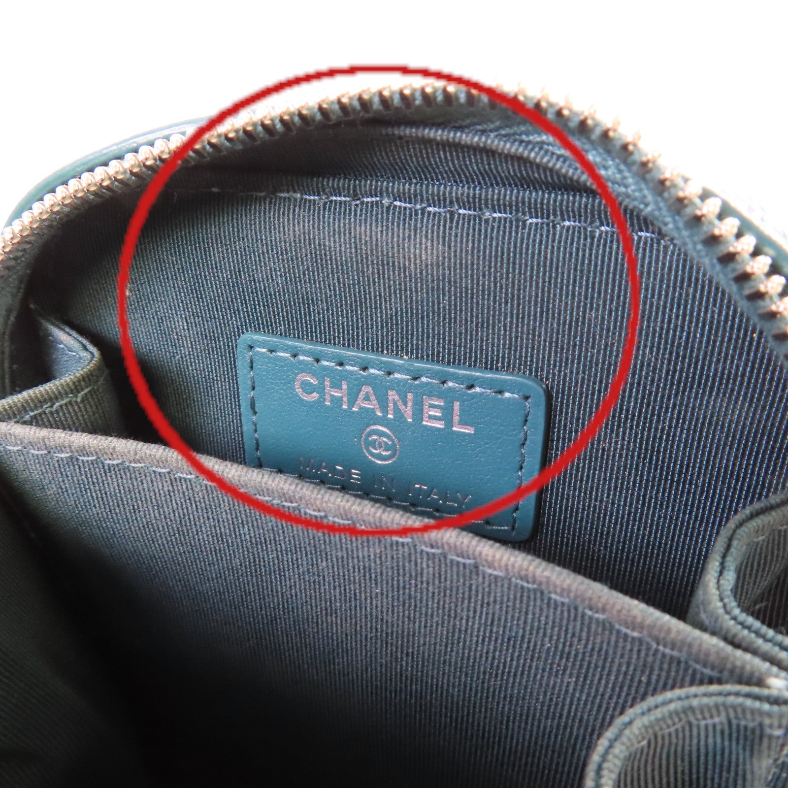 CHANEL 菱格Caviar皮革Chain Phone Holder Bag銀扣鏈帶肩背袋綠色