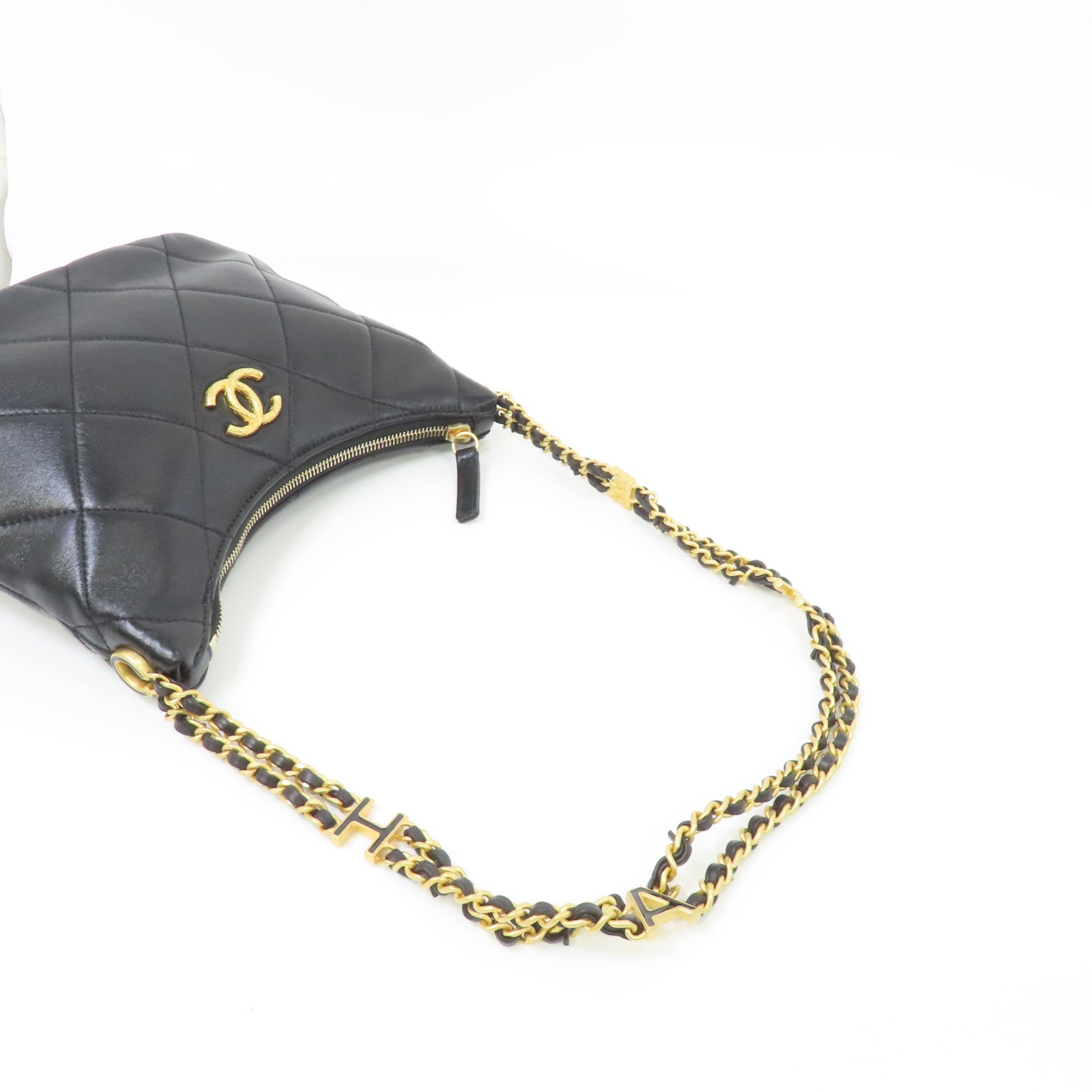 CHANEL 菱格牛皮皮革Chain Shoulder金扣鏈帶肩背袋黑色