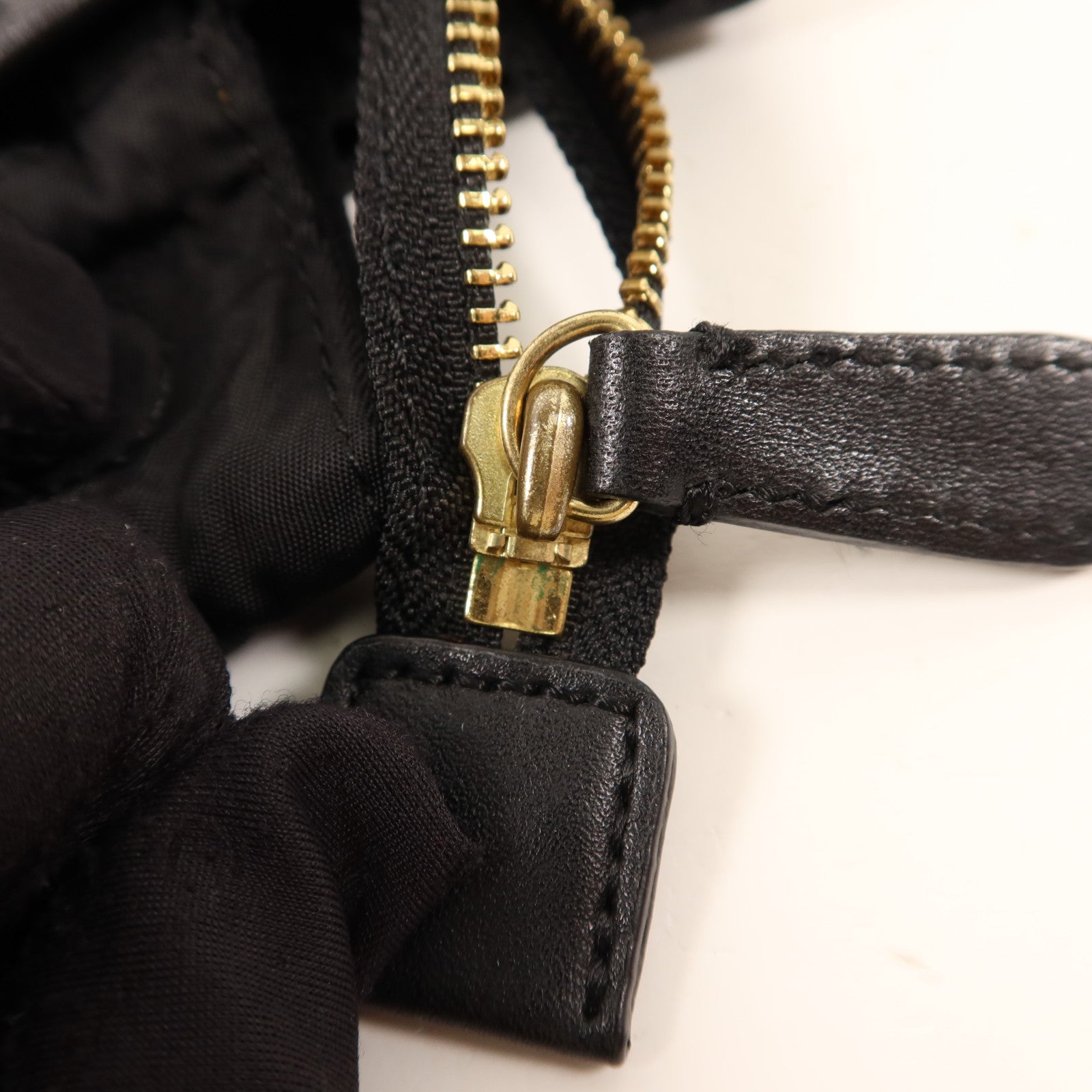 agnes b. 尼龍Shoulder Bag銀扣肩背袋