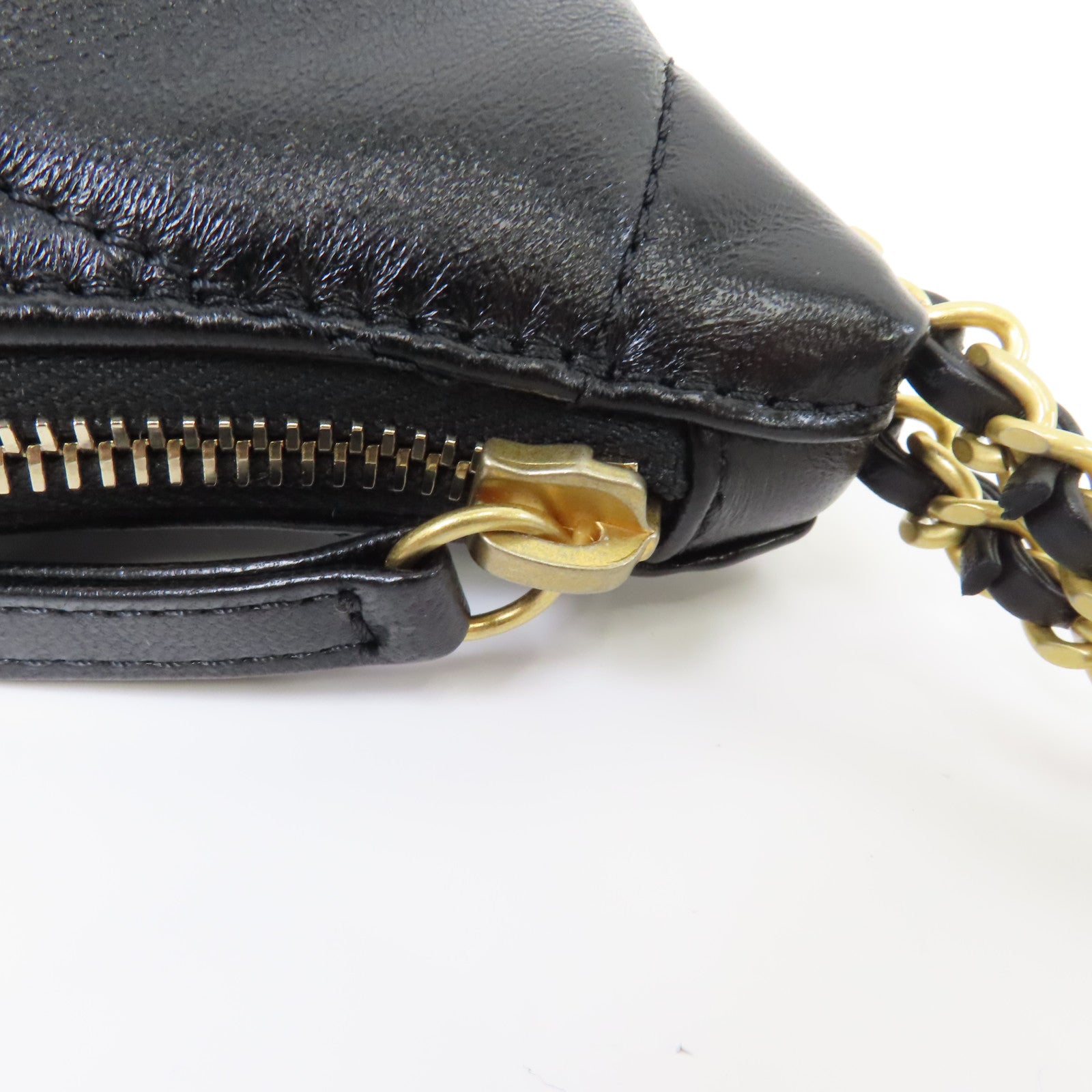 CHANEL 菱格牛皮皮革Chain Shoulder金扣鏈帶肩背袋黑色