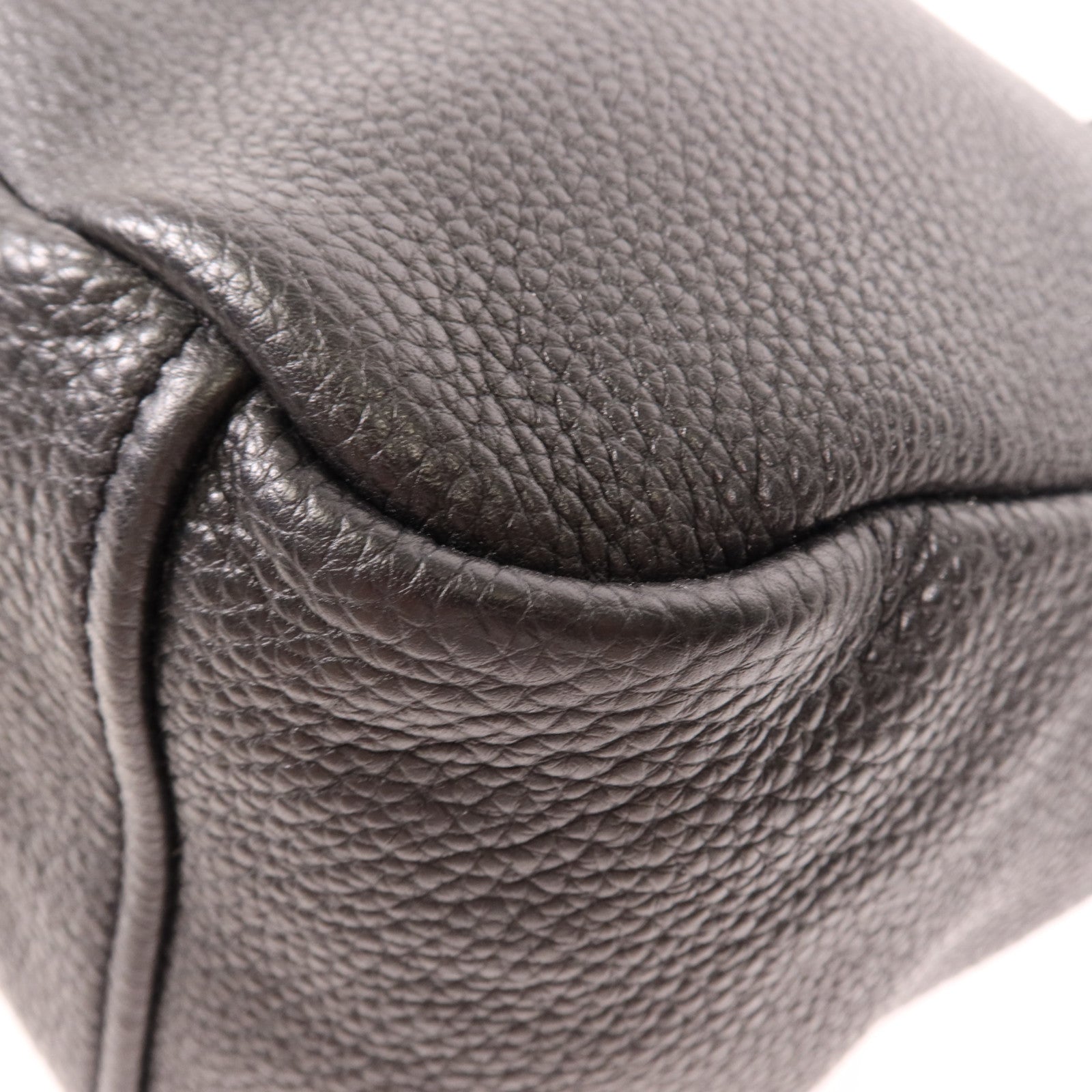 PRADA 牛皮皮革Shoulder Bag銀扣肩背袋