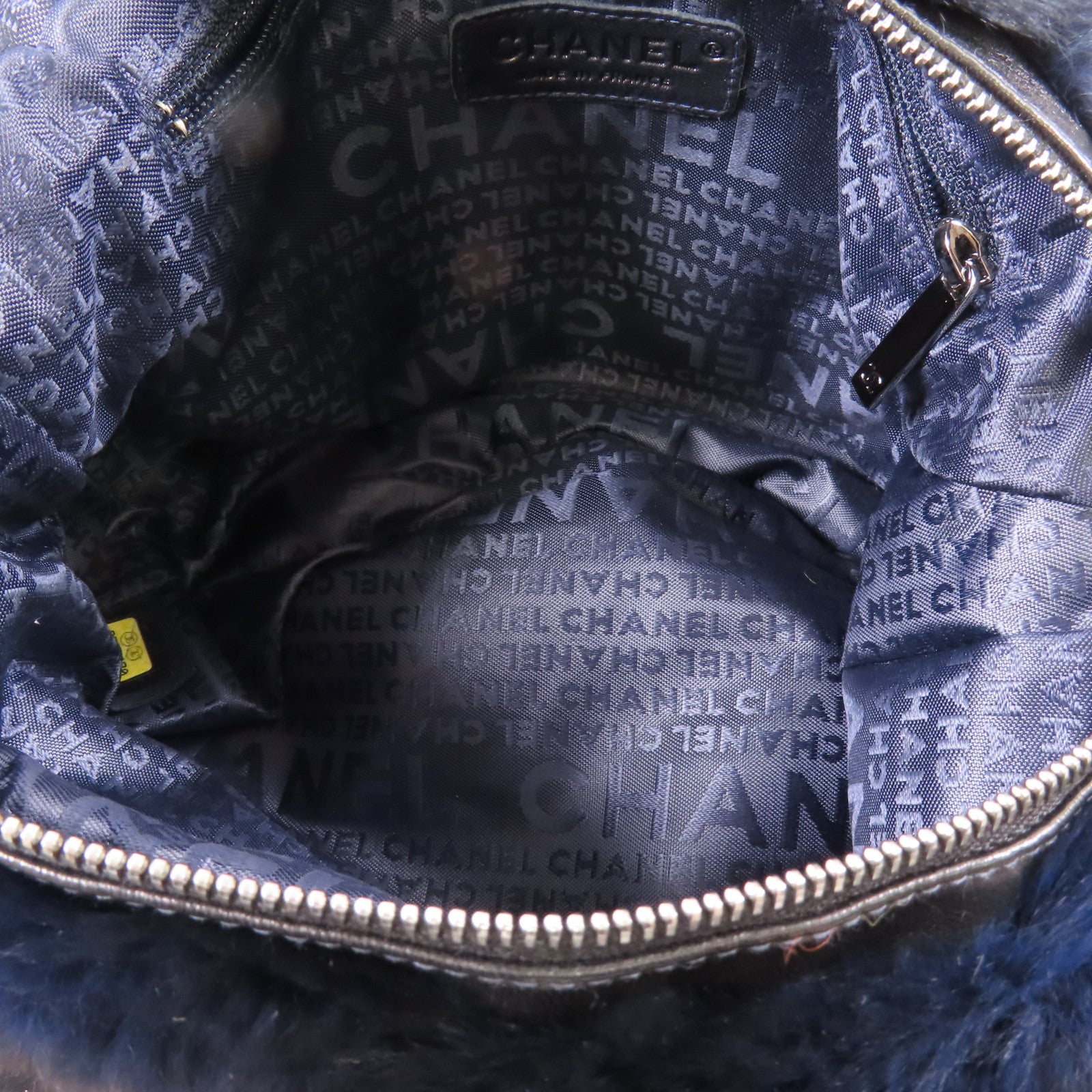 CHANEL 兔毛Chain Shoulder銀扣鏈帶肩背袋