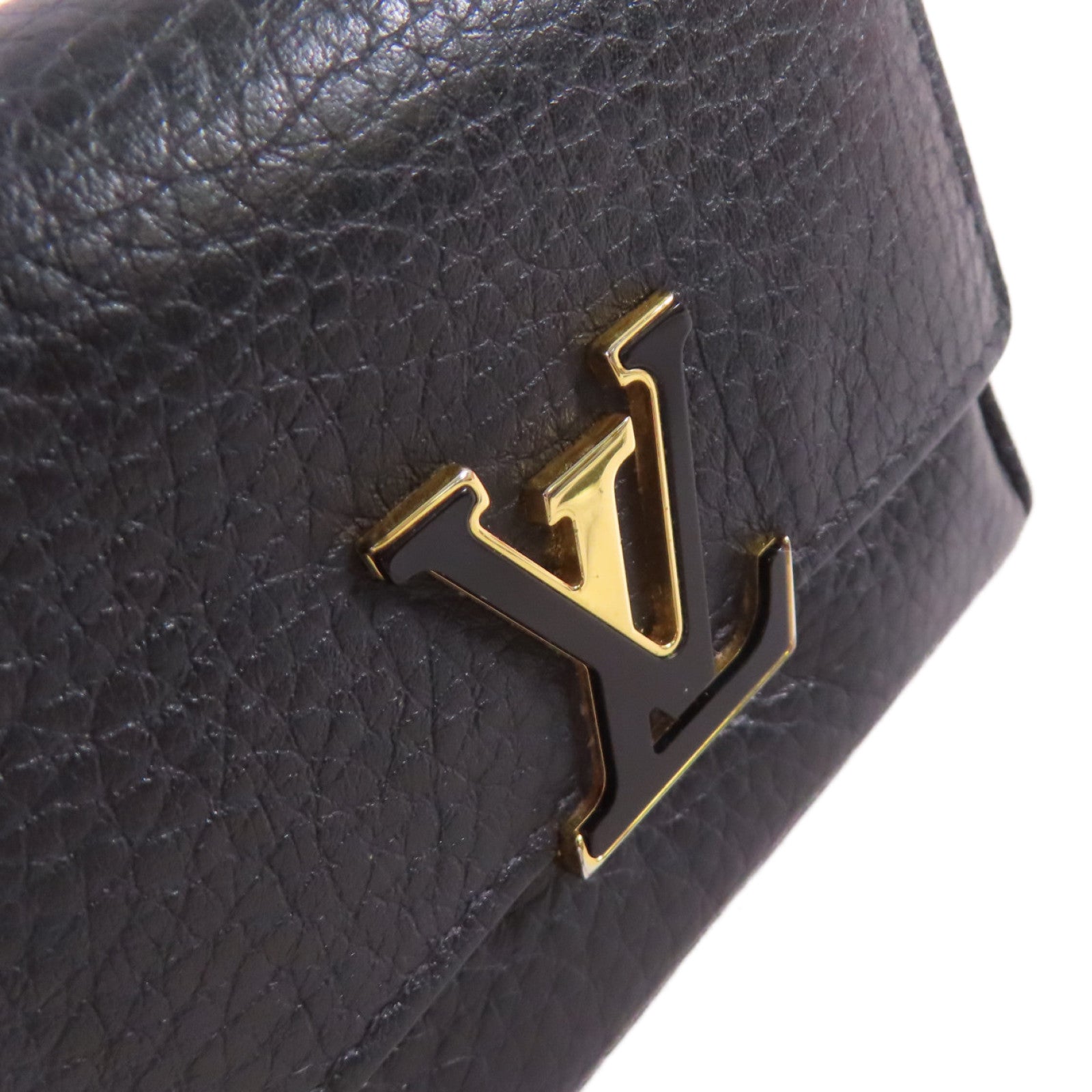 LOUIS VUITTON Taurillon皮革Capucines XS Wallet金扣短錢包黑色/粉紅色