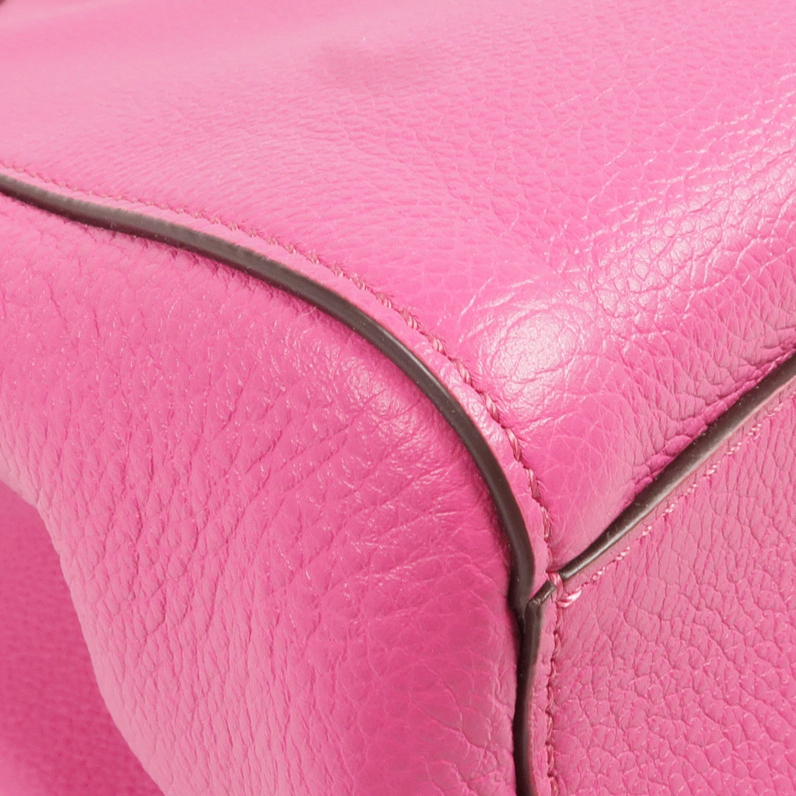 FENDI 牛皮皮革Origami Medium金扣肩背袋