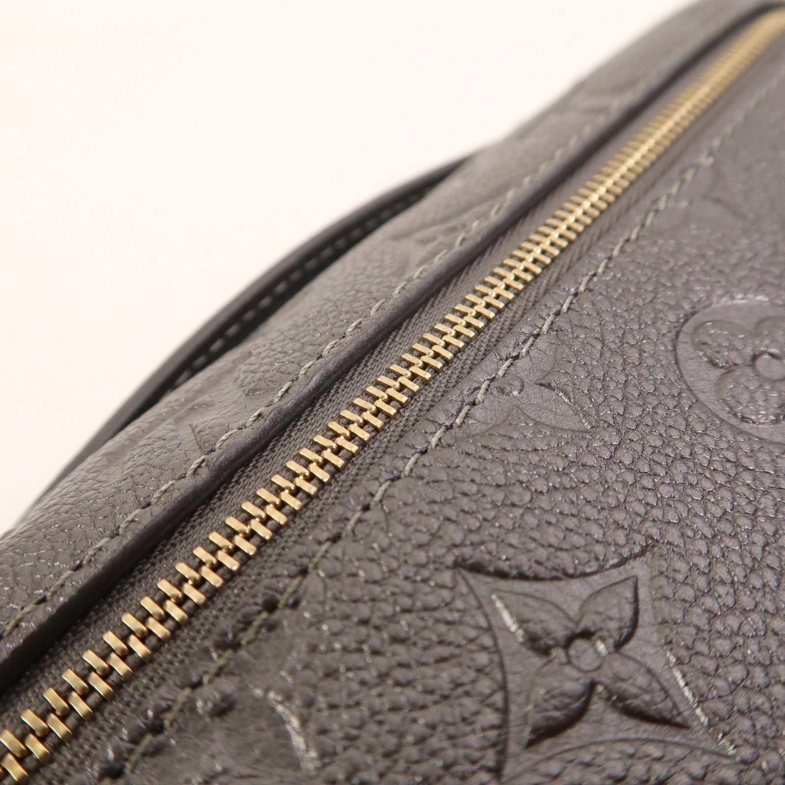 LOUIS VUITTON Monogram Empreinte Pochette Metis East West金扣手挽肩背兩用袋