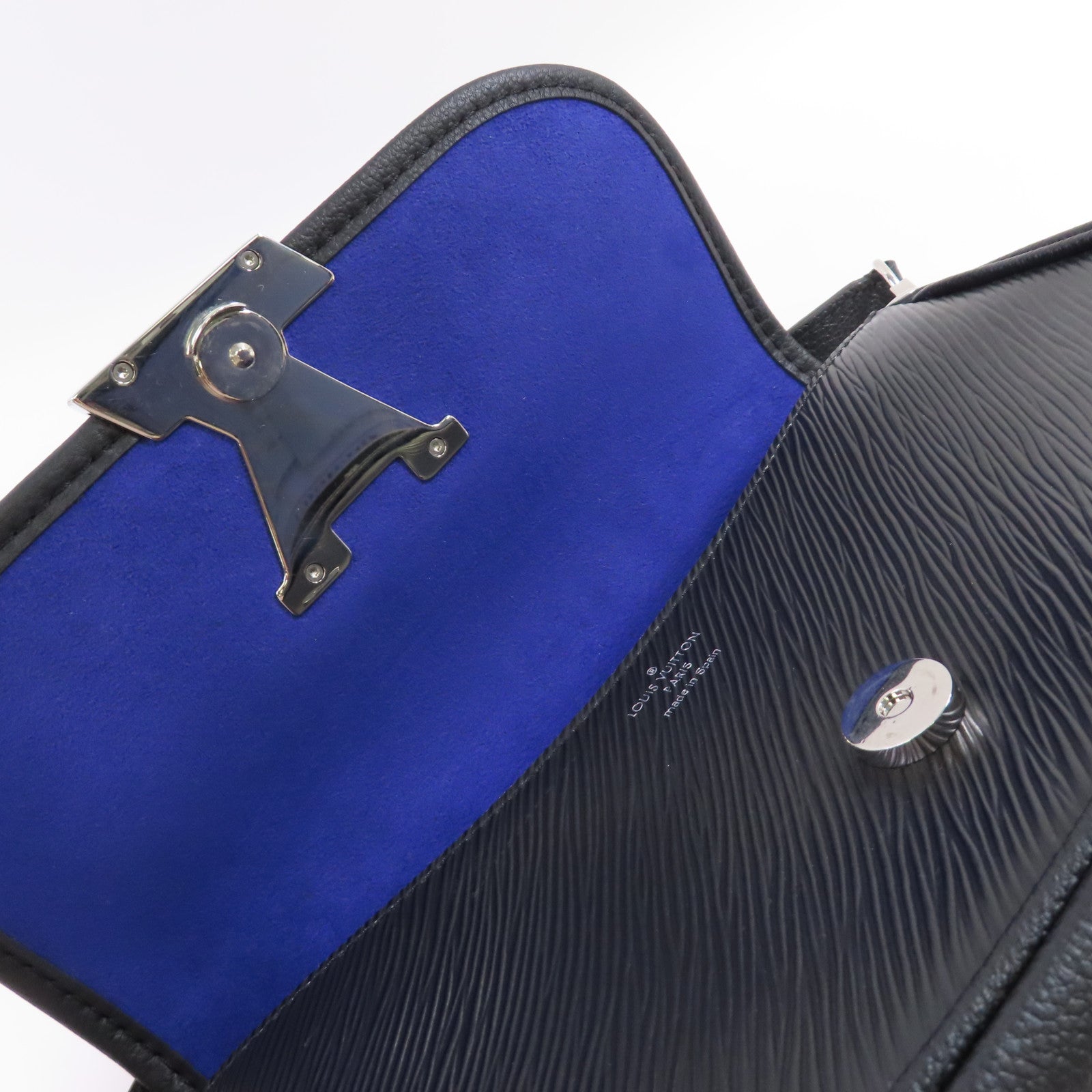 LOUIS VUITTON Epi Buci Shoulder Bag銀扣肩背袋黑色