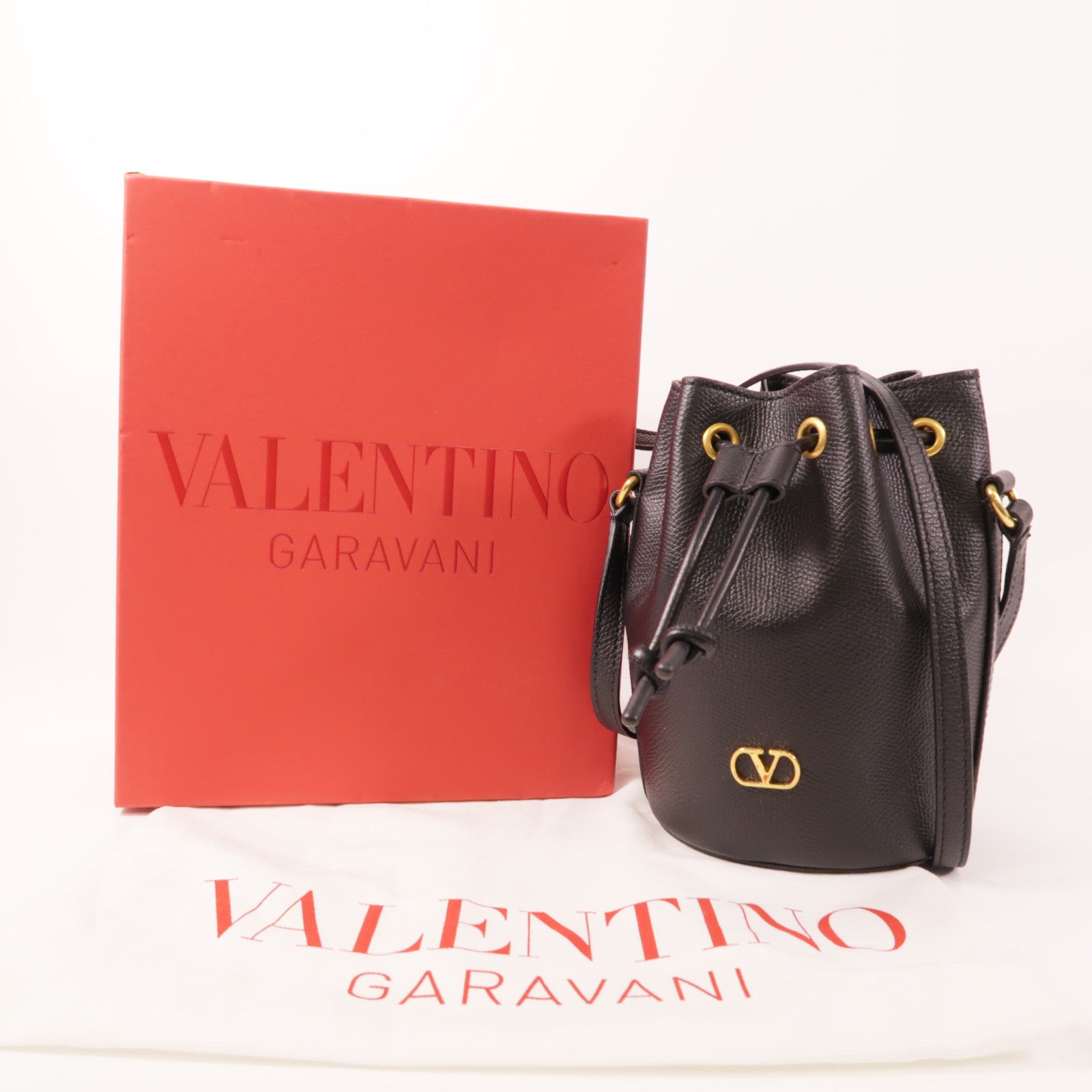 Valentino 【激減優惠】牛皮皮革V Logo Bucket Bag金扣肩背袋