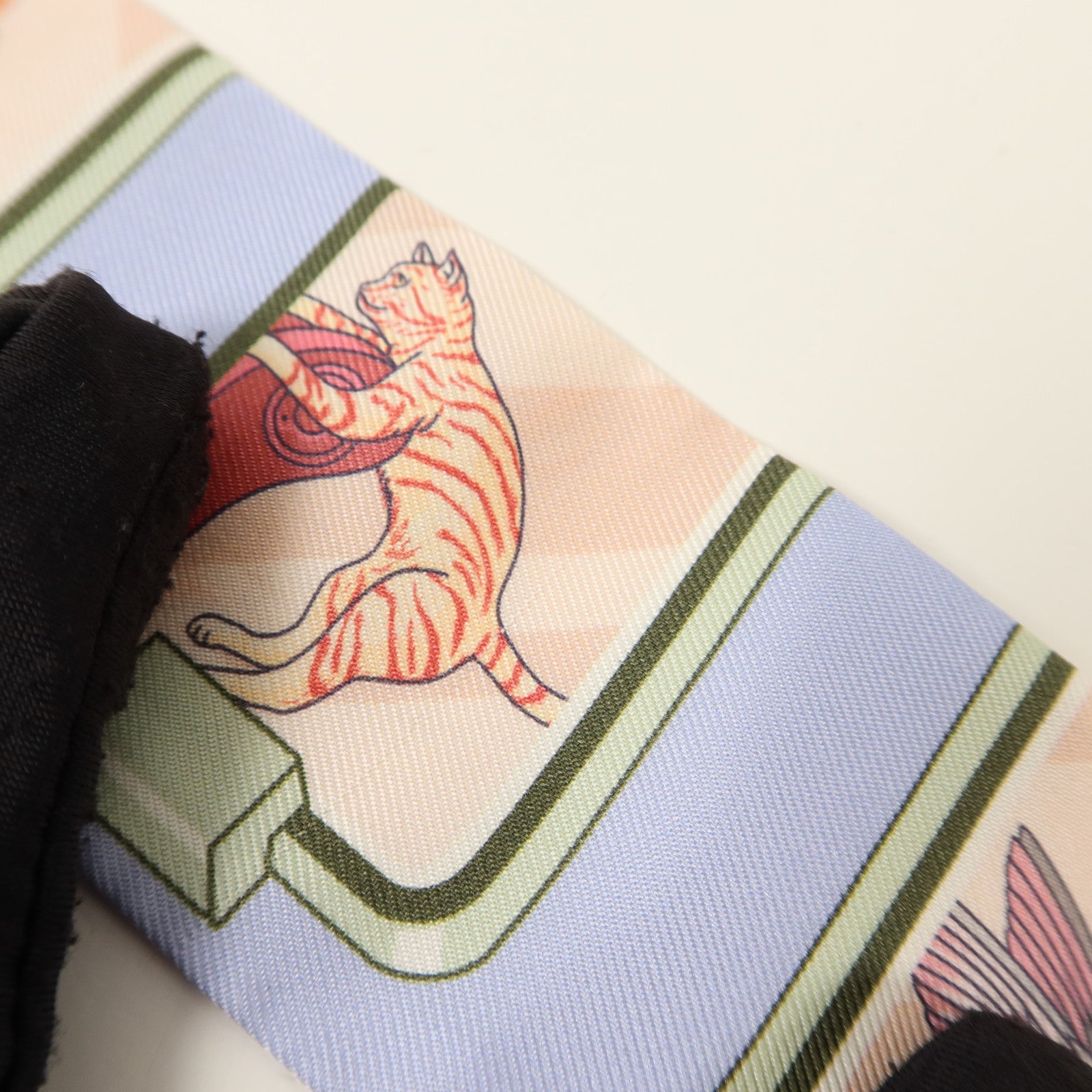 HERMES 絲質Twilly絲巾