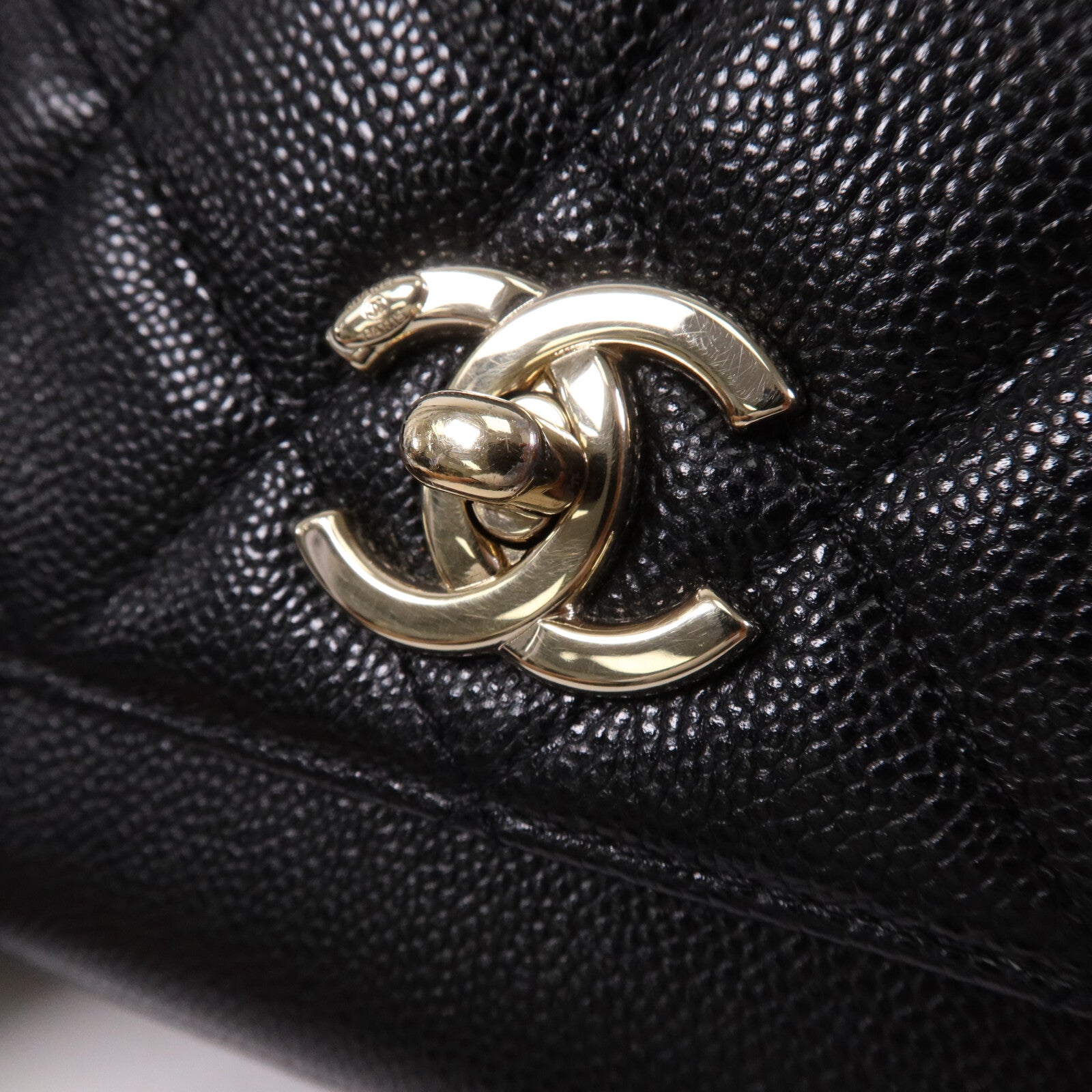 CHANEL 牛皮皮革Business Affinity Small金扣鏈帶手挽肩背兩用袋