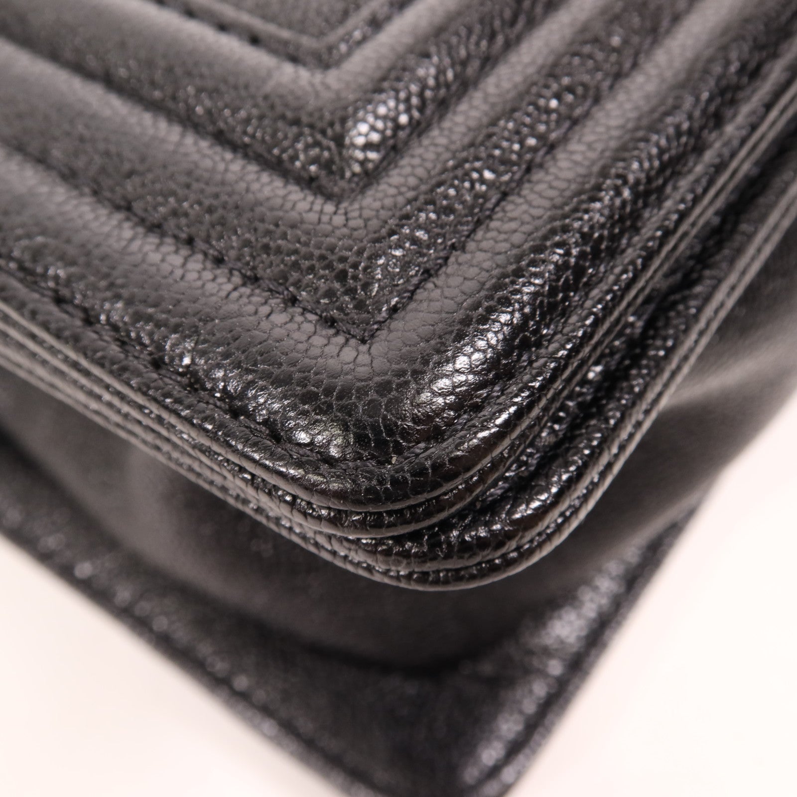 CHANEL 牛皮皮革Boy 20金扣肩背袋