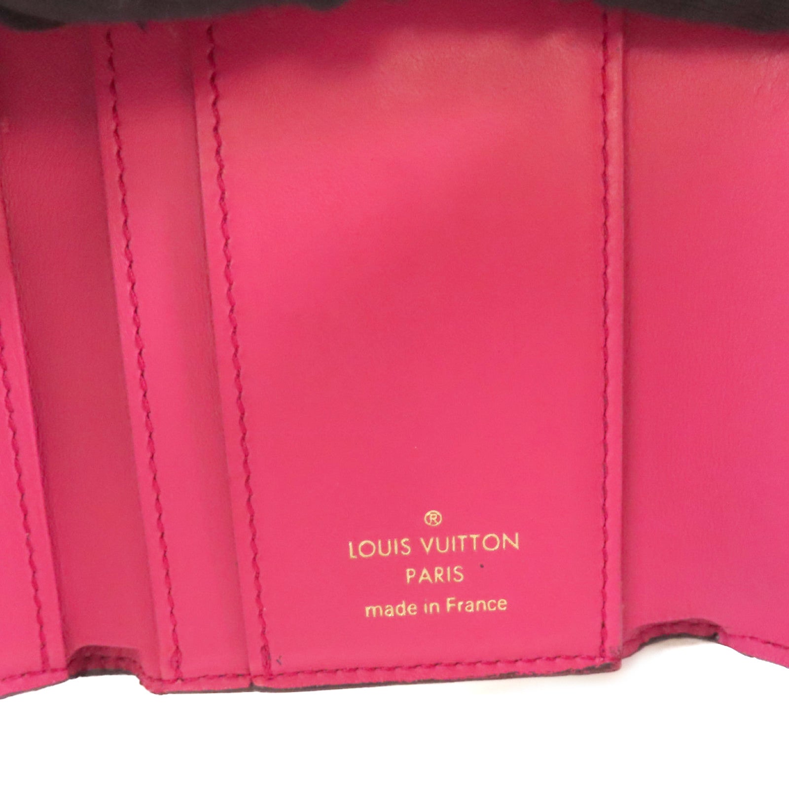 LOUIS VUITTON Taurillon皮革Capucines XS Wallet金扣短錢包黑色/粉紅色