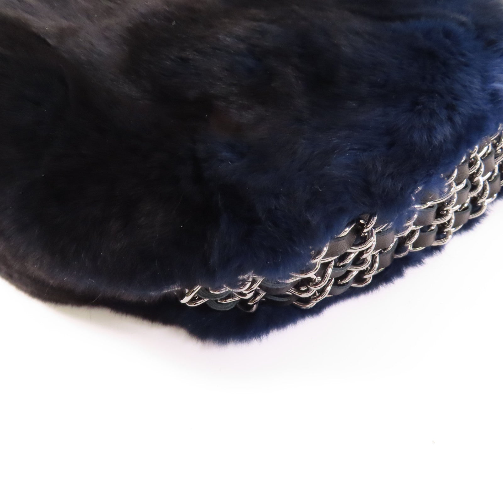 CHANEL 兔毛Chain Shoulder銀扣鏈帶肩背袋