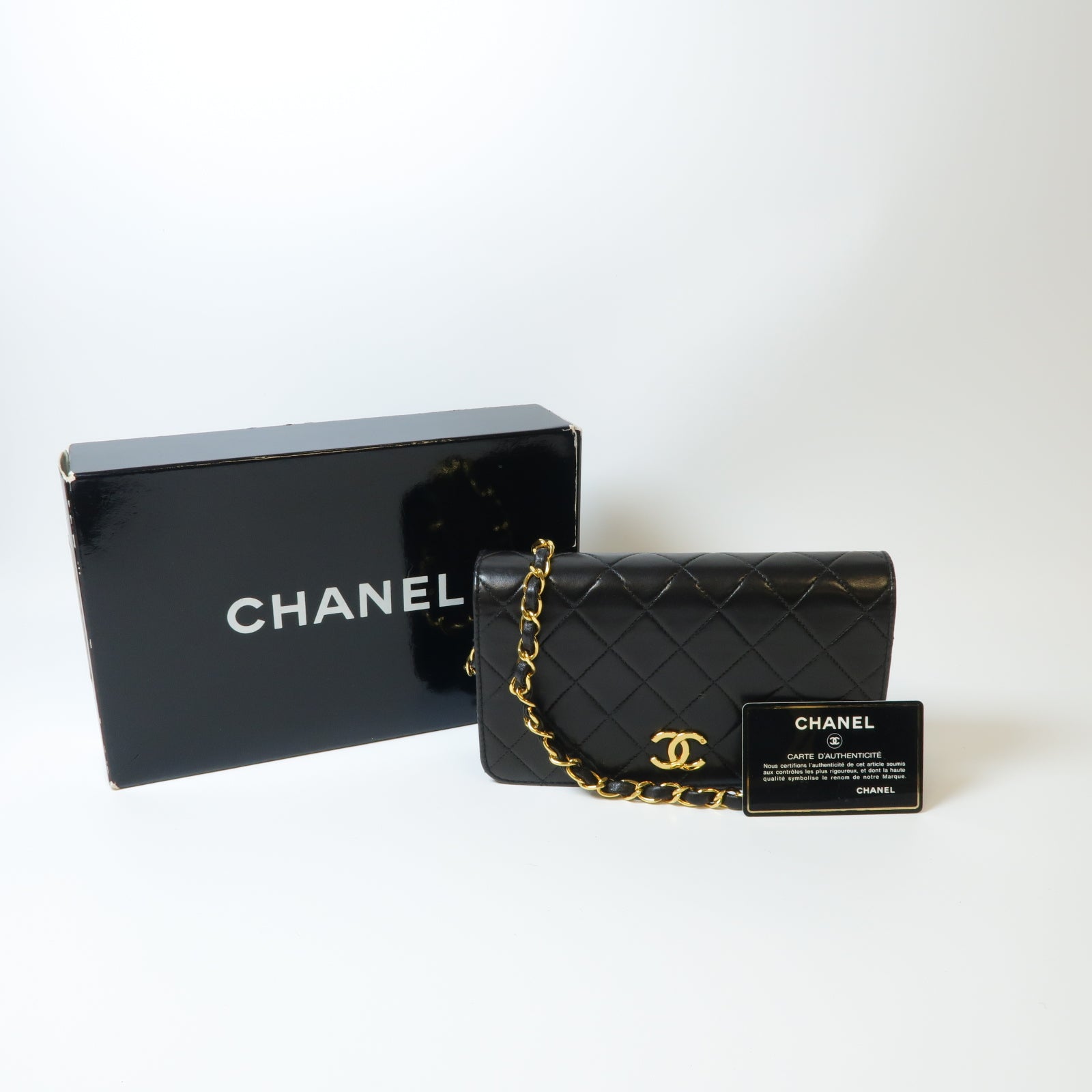 CHANEL **【激減優惠】菱格羊皮皮革Chain Shoulder金扣鏈帶肩背袋黑色