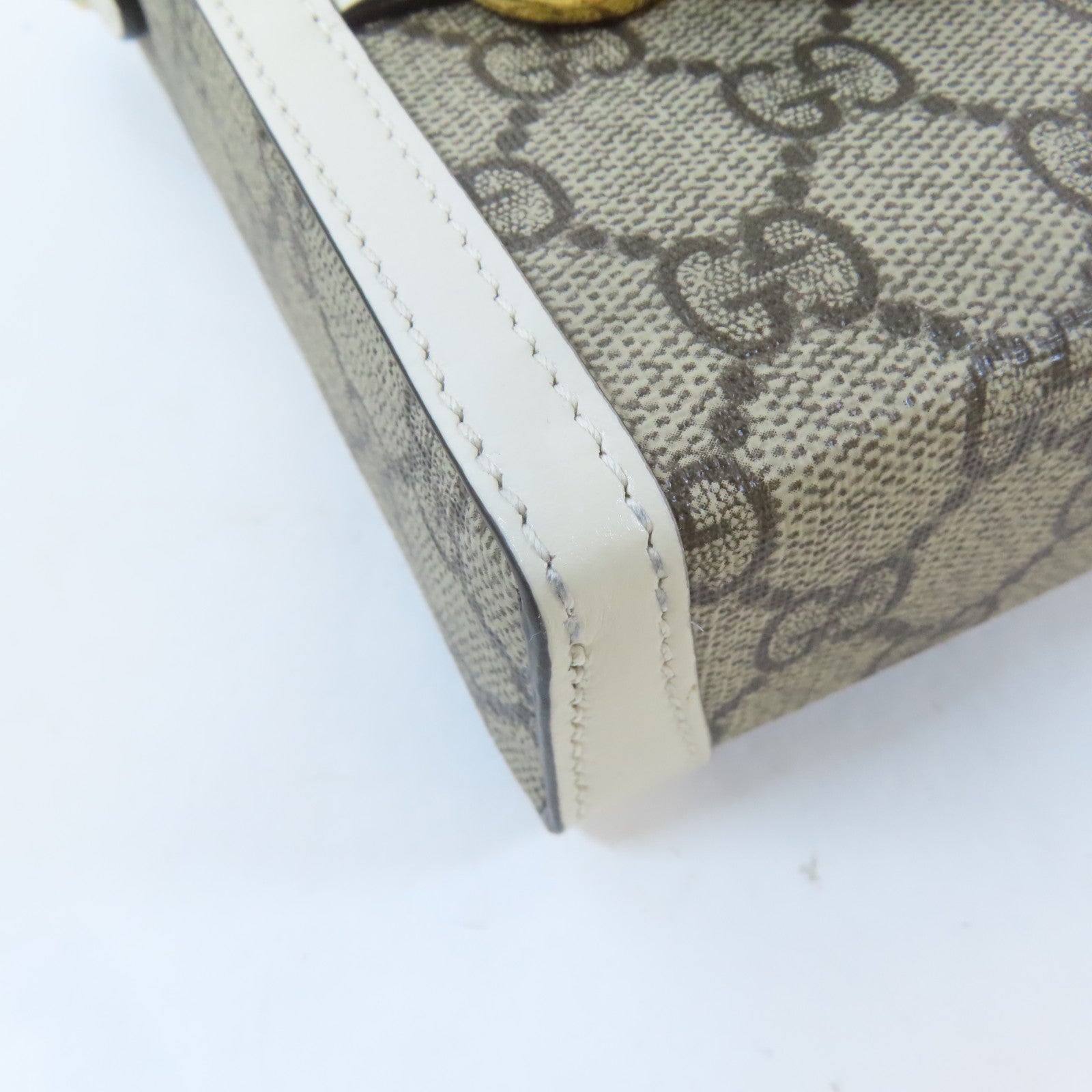 GUCCI 塗層帆布Horsebit 1955 Mini Bag金扣肩背袋啡色/白色