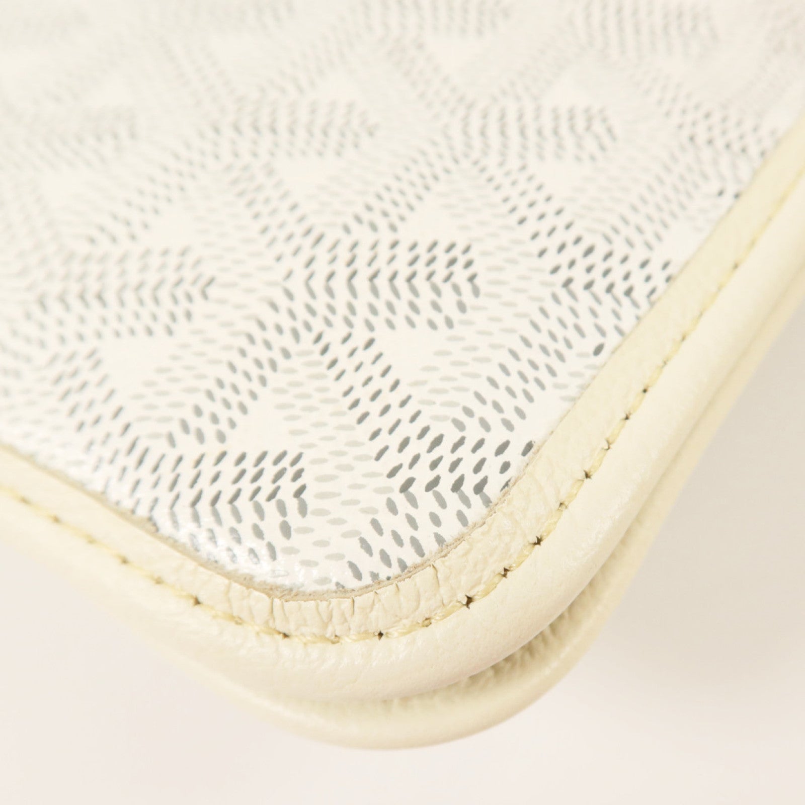 GOYARD 塗層帆布Plumet Pocket Wallet銀扣肩背袋