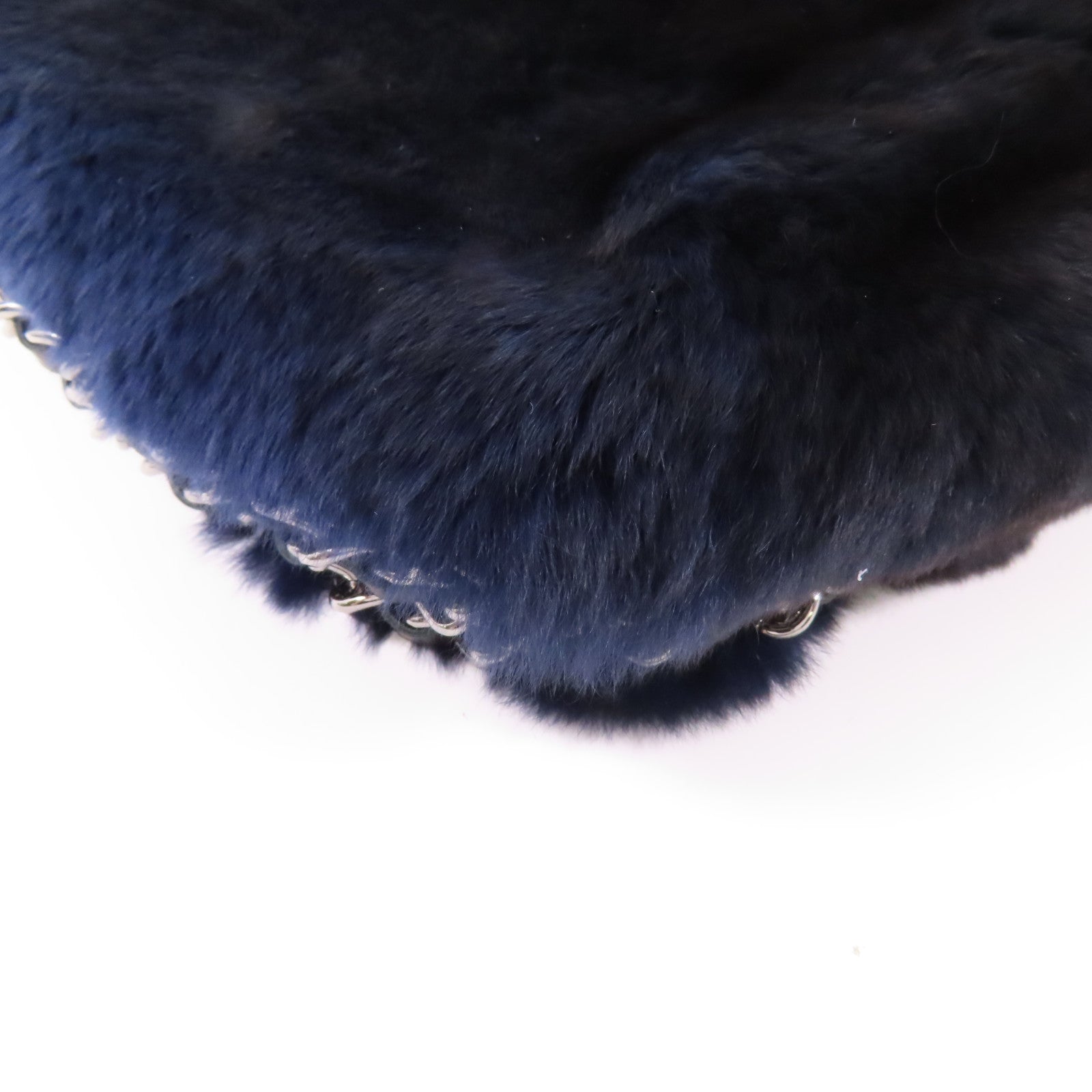 CHANEL 【激減優惠】兔毛Chain Shoulder銀扣鏈帶肩背袋