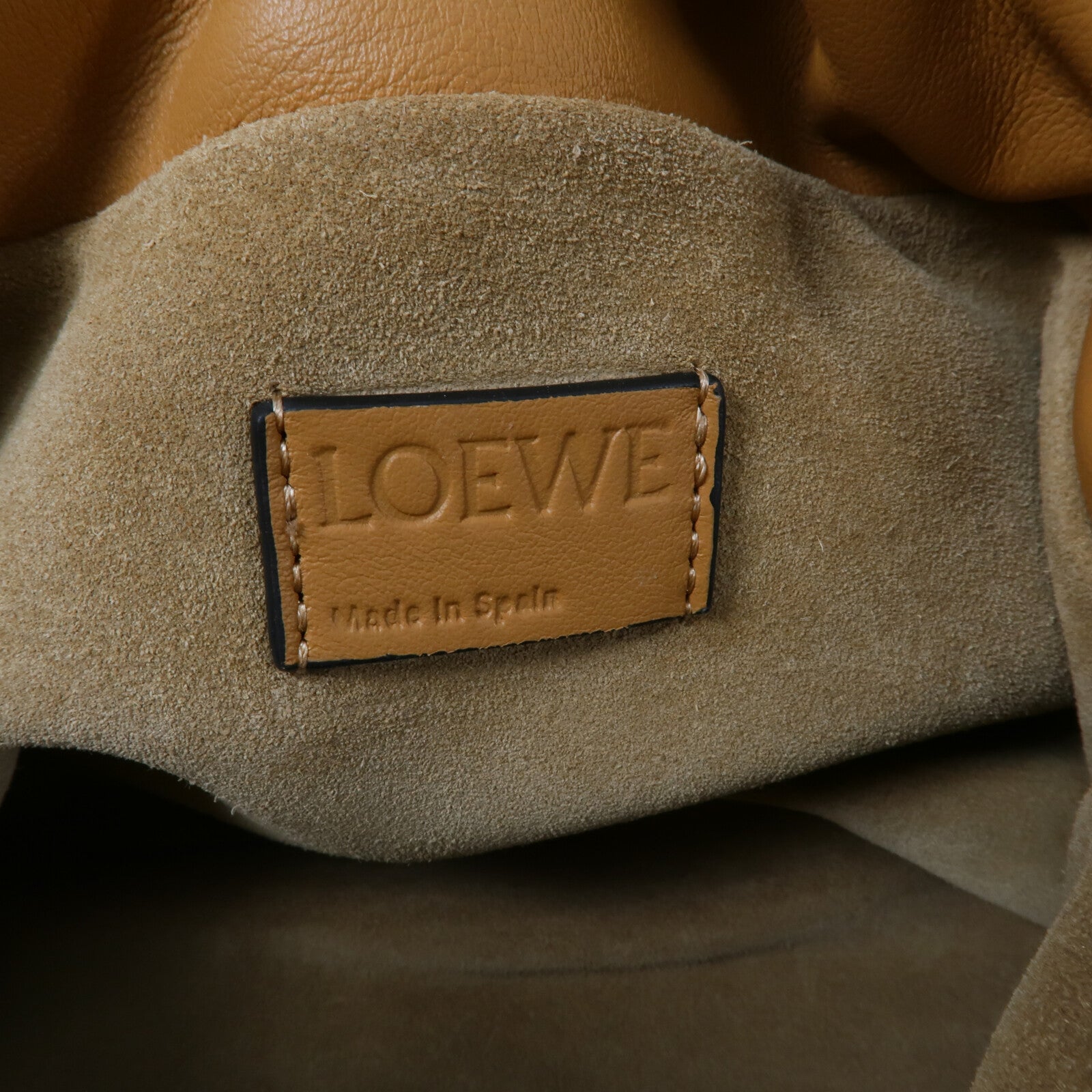 LOEWE 牛皮皮革Flameneo Medium肩背袋