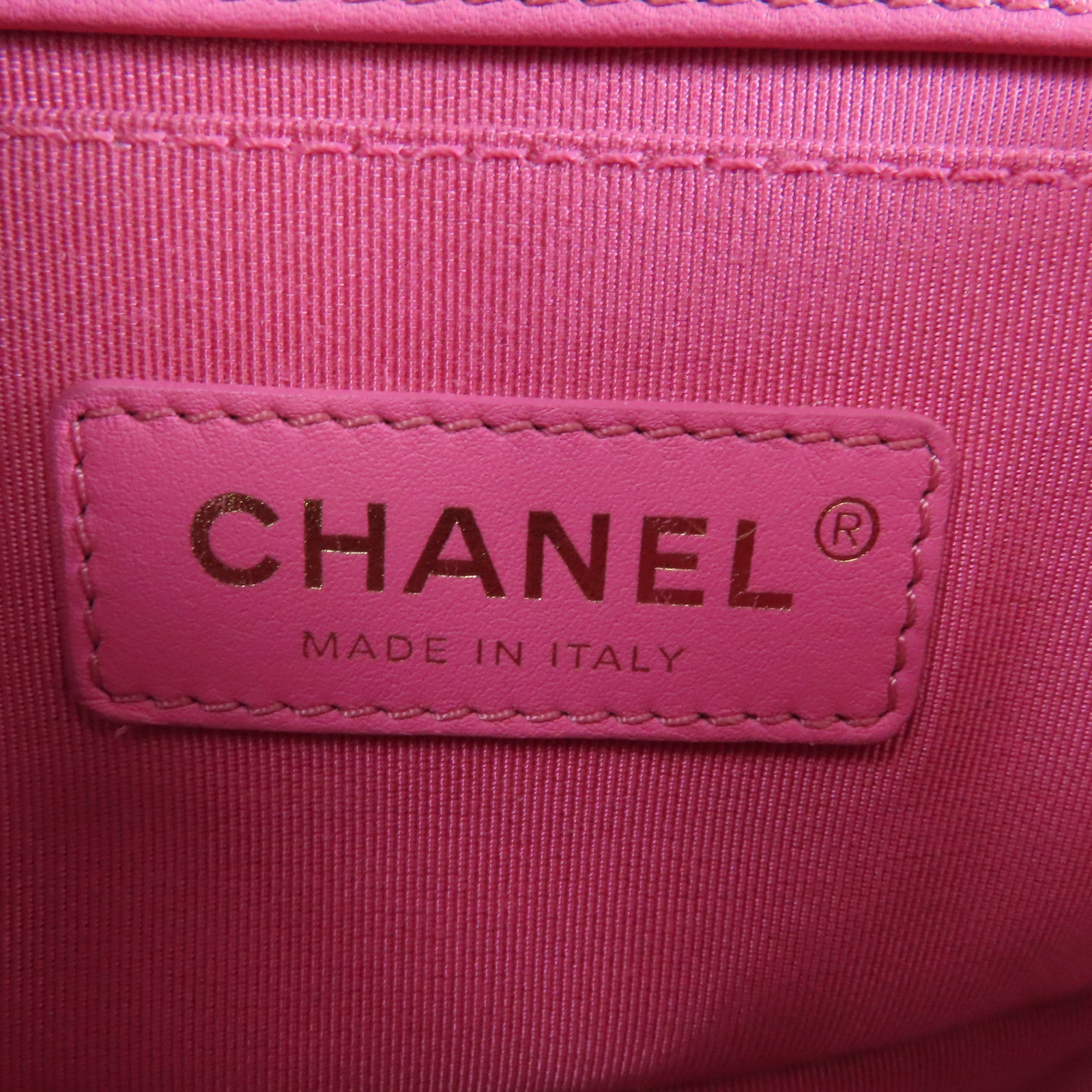 CHANEL 【激減優惠】菱格牛皮皮革Boy 20金扣鏈帶肩背袋粉紅色