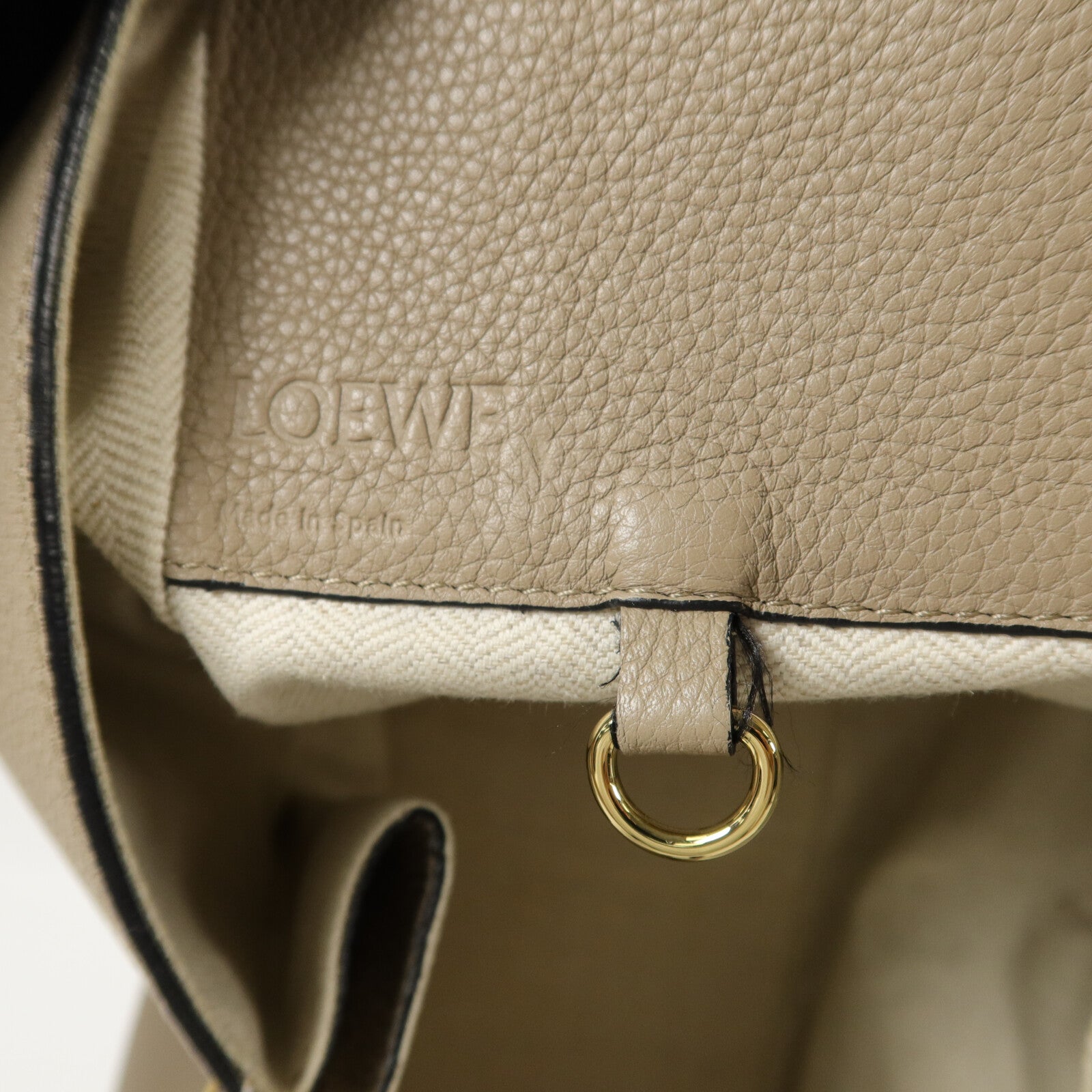 LOEWE 牛皮皮革Hammock Medium手挽肩背兩用袋