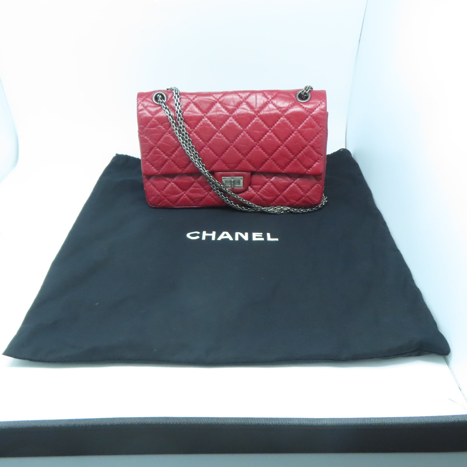 CHANEL 【清倉大減價】牛皮皮革2.55 Chain Shoulder銀扣鏈帶肩背袋紅色