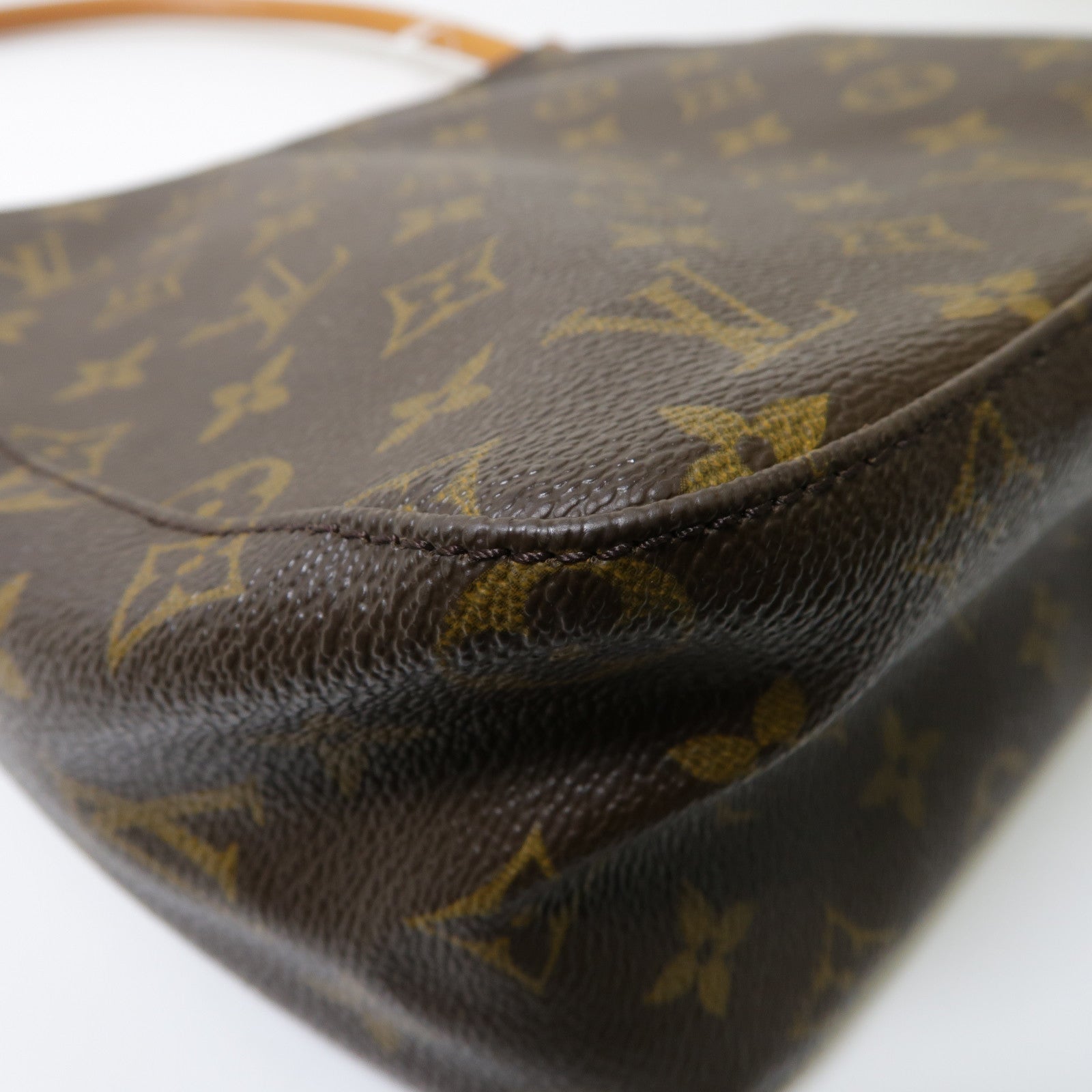 LOUIS VUITTON Monogram Looping MM金扣肩背袋啡色