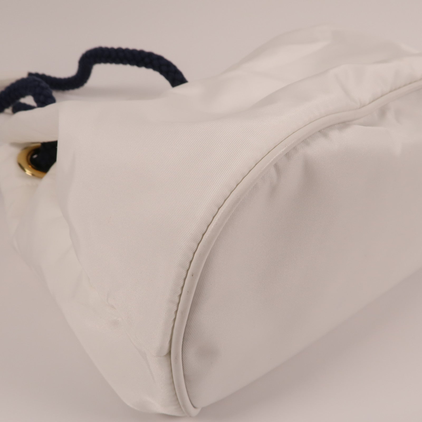 PRADA 【激減優惠】尼龍Mariner Bucket Bag金扣手挽袋