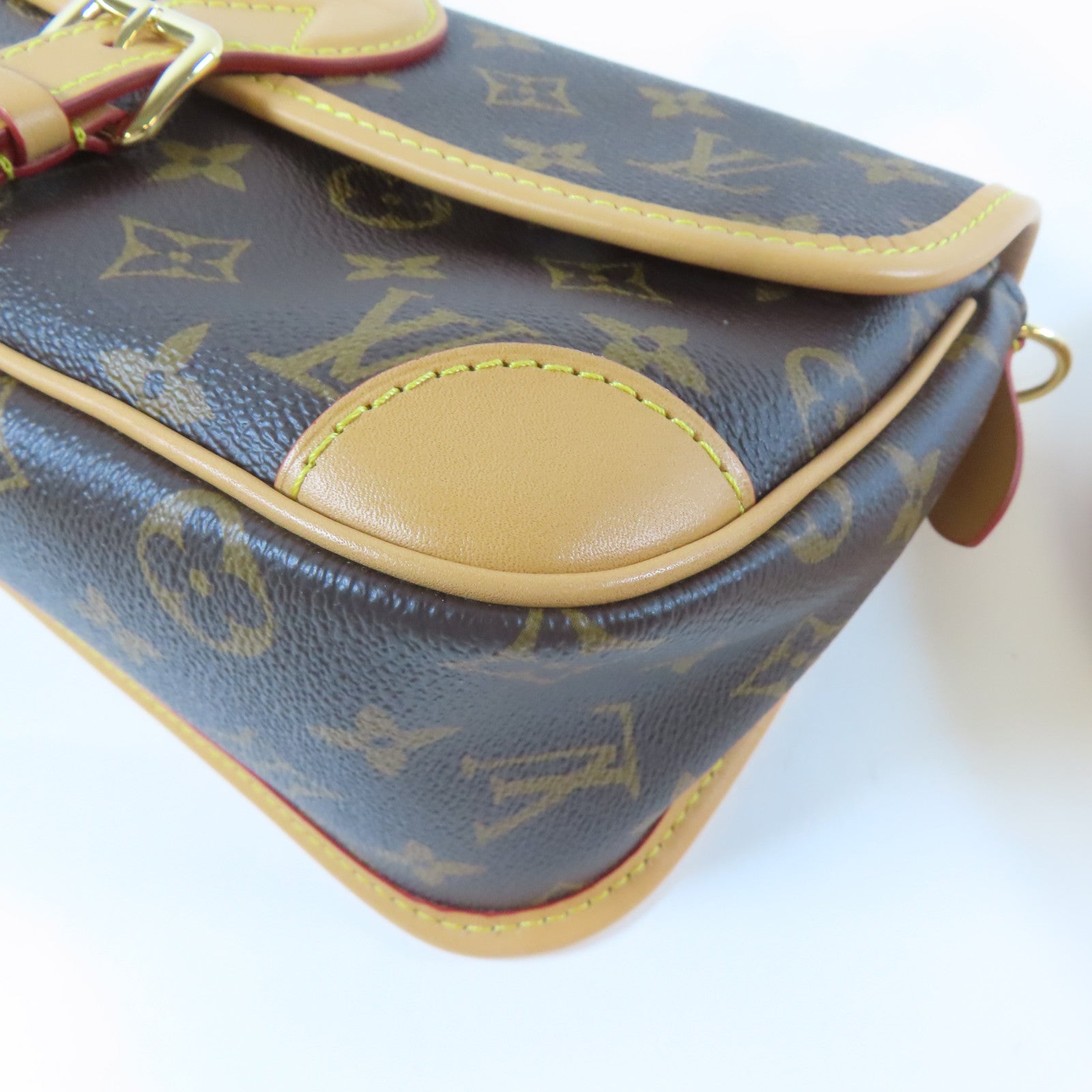 LOUIS VUITTON Monogram Diane金扣手挽肩背兩用袋啡色