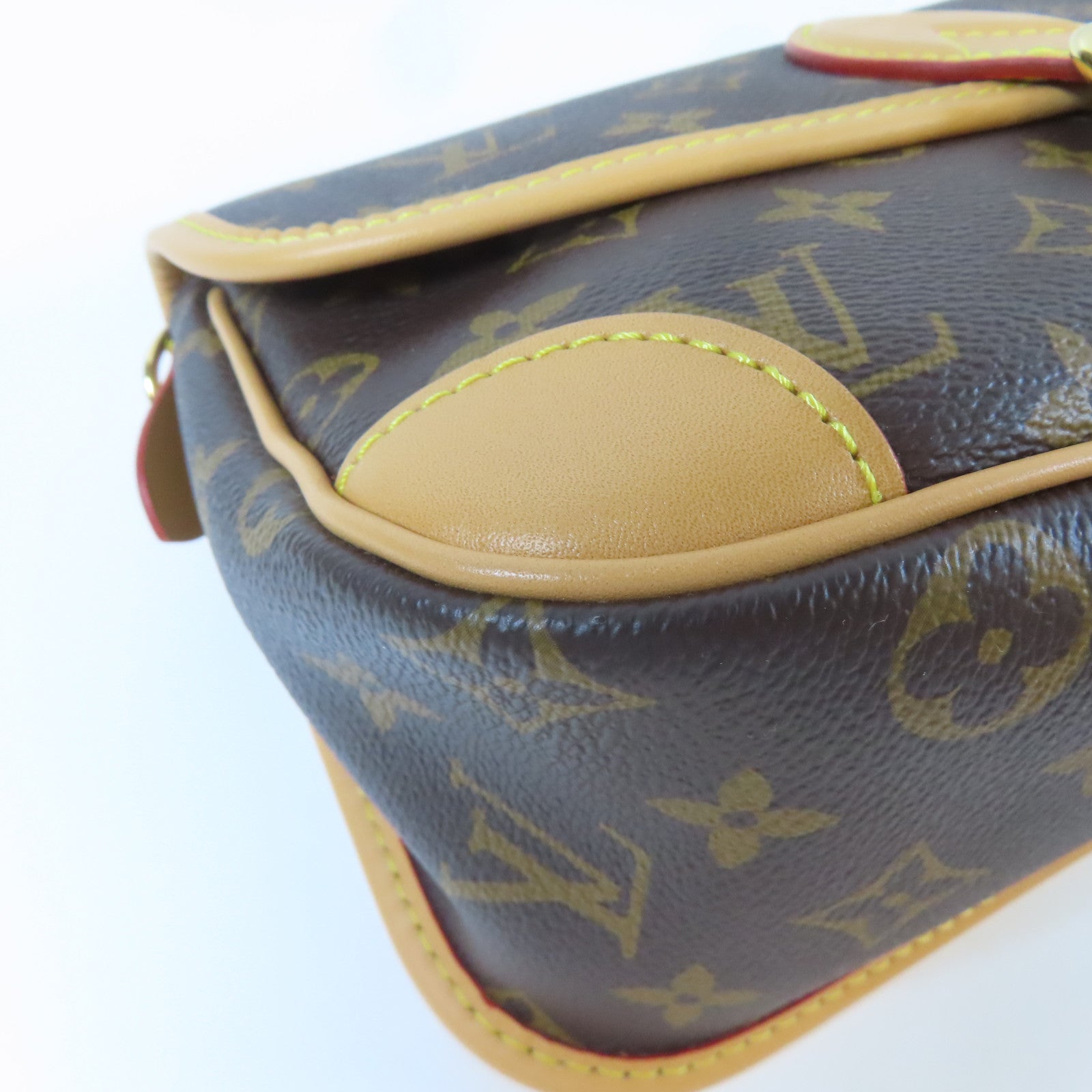 LOUIS VUITTON Monogram Diane金扣手挽肩背兩用袋啡色
