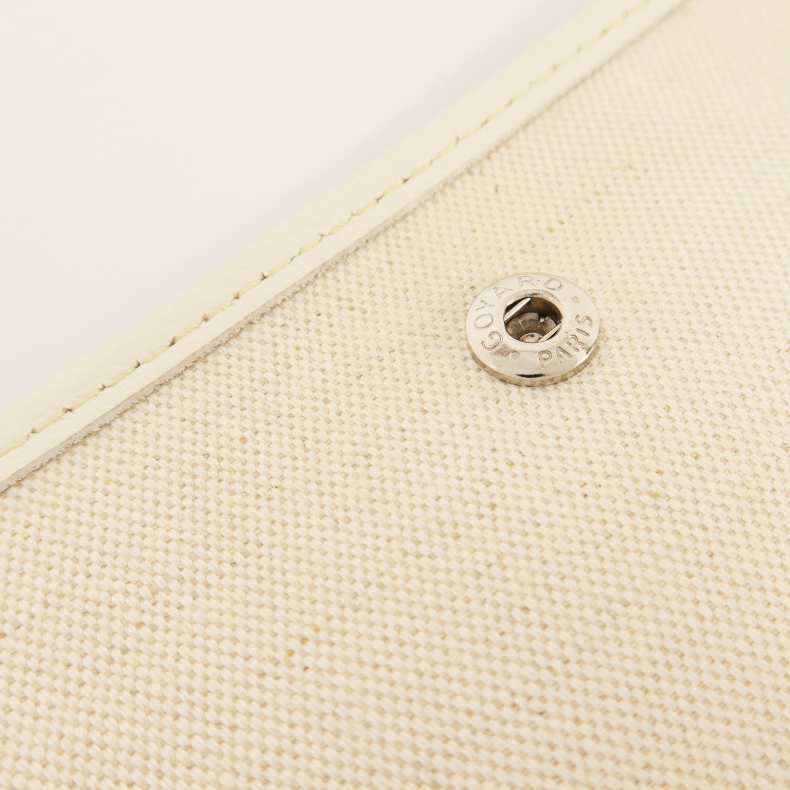 GOYARD 塗層帆布Plumet Pocket Wallet銀扣肩背袋