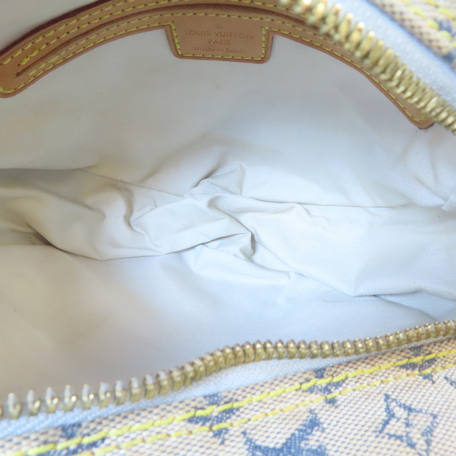 LOUIS VUITTON Monogram Mini Jeanne GM金扣肩背袋淺褐色