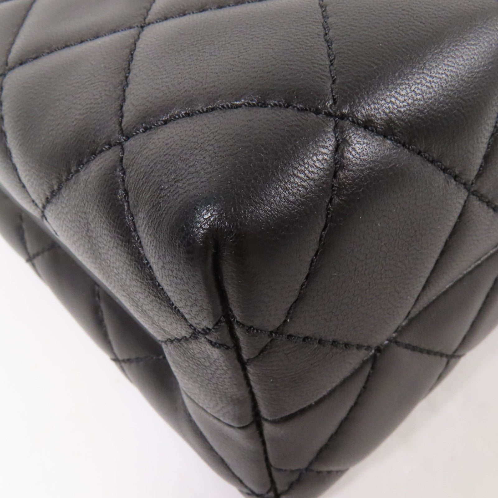 CHANEL 牛皮皮革Chain Shoulder鏈帶肩背袋