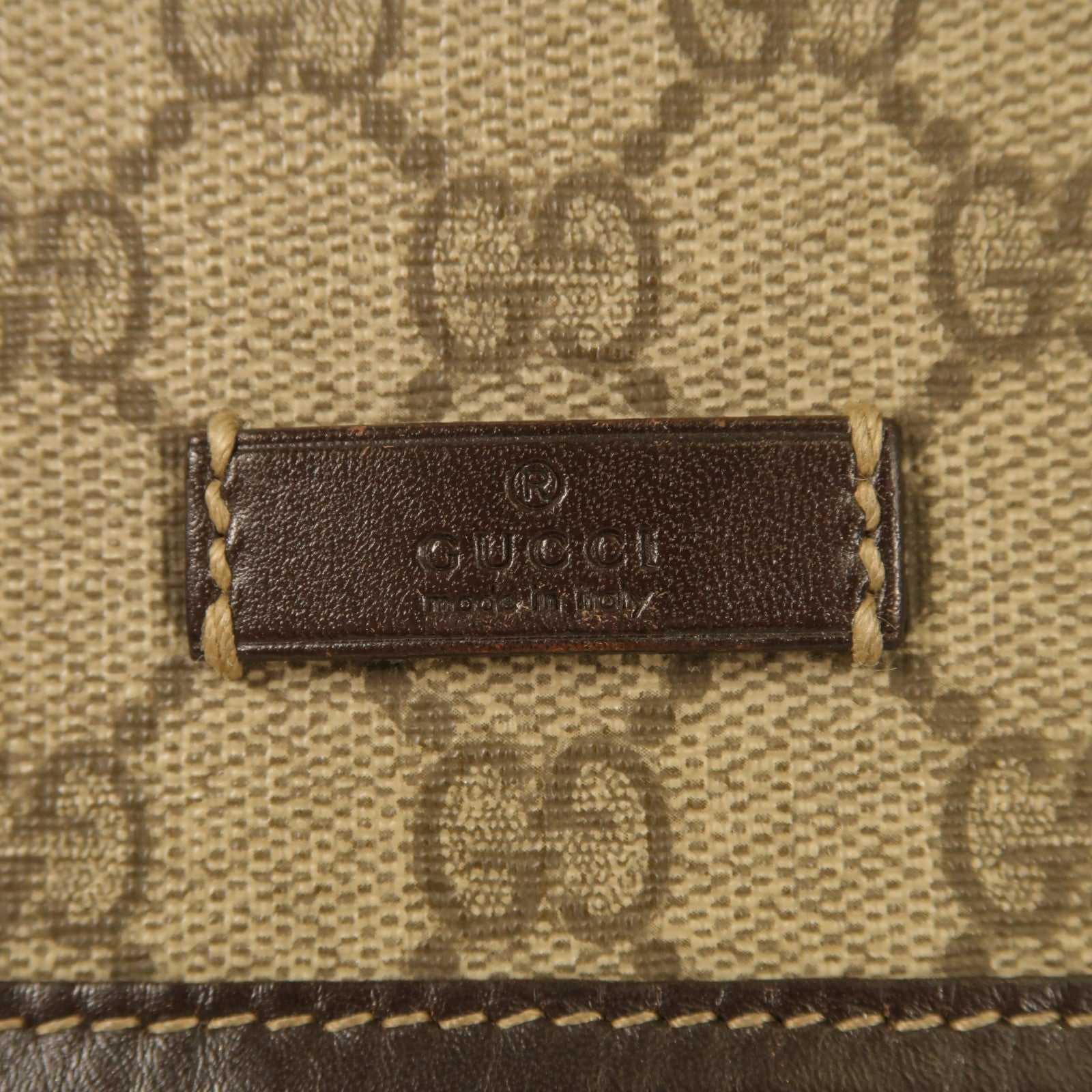 GUCCI 塗層帆布Shoulder Bag金扣肩背袋