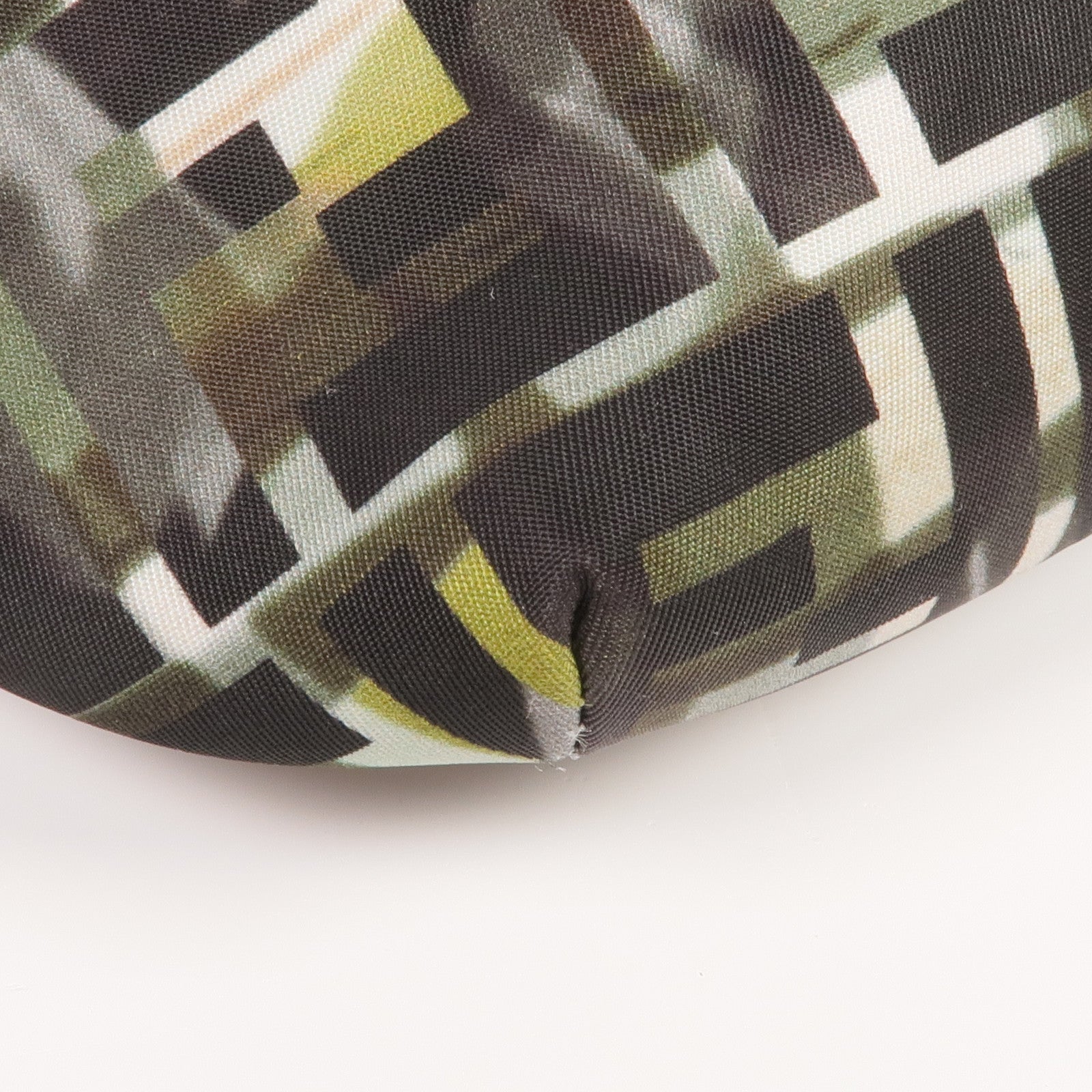 FENDI 尼龍CamouFF Belt Bag銀扣腰包