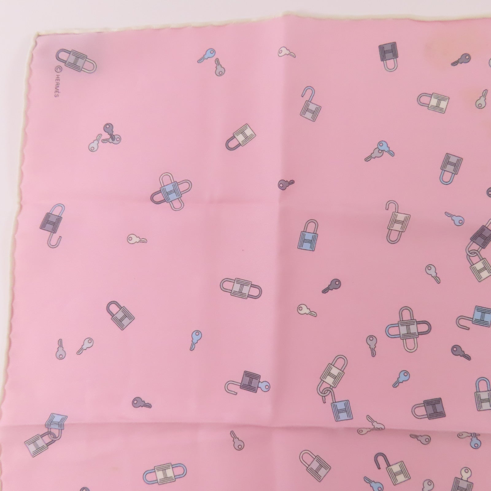 HERMES 絲質Scarf絲巾
