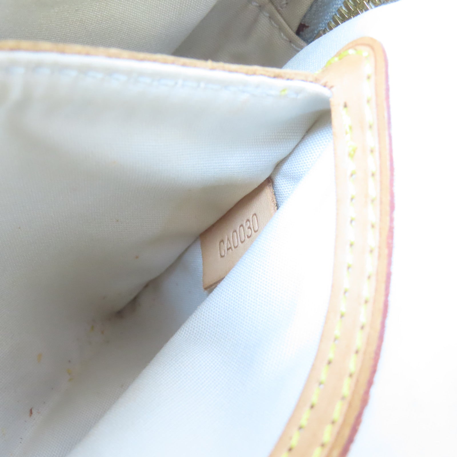 LOUIS VUITTON Monogram Mini Jeanne GM金扣肩背袋淺褐色